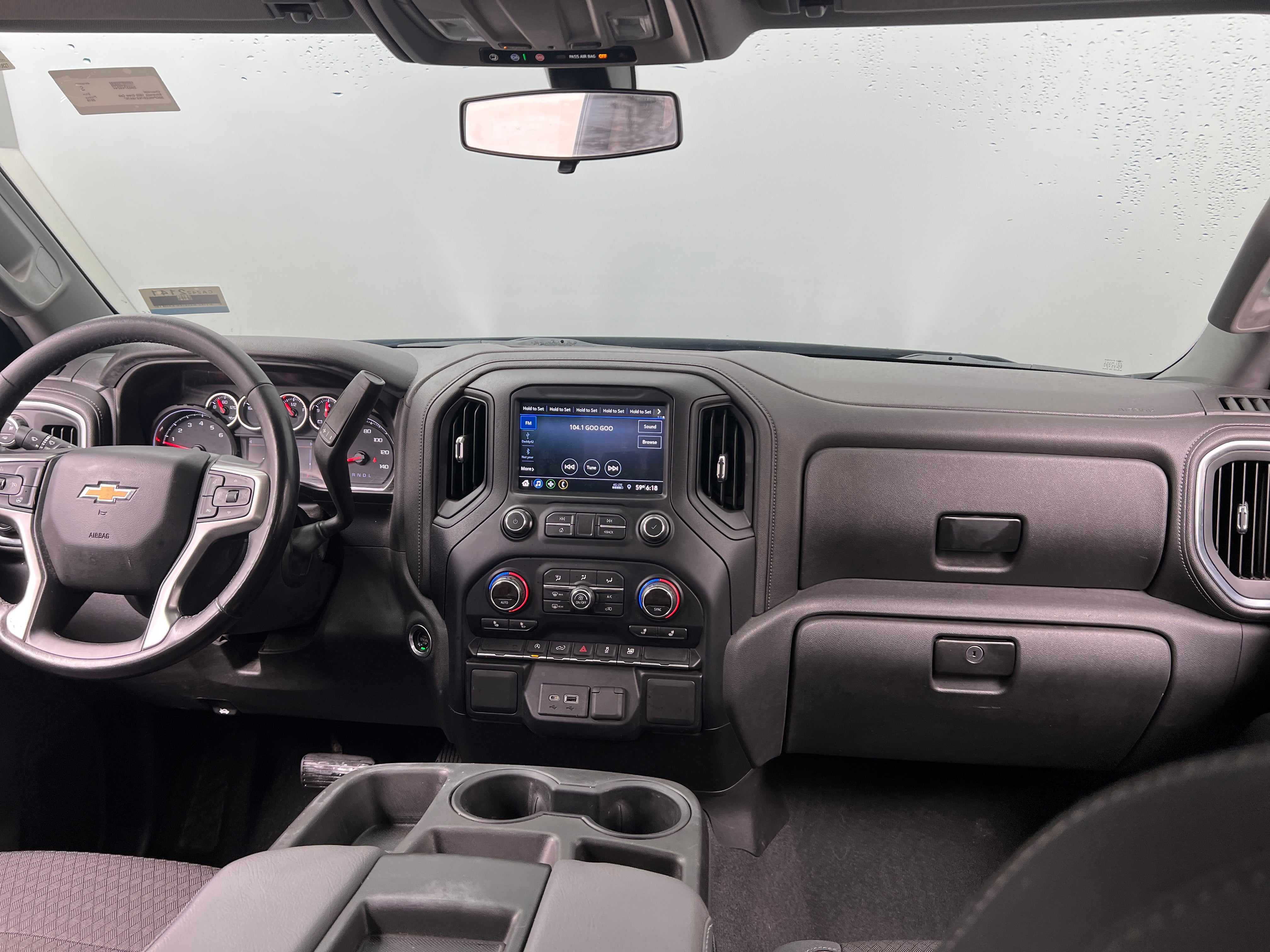 2019 Chevrolet Silverado 1500 LT 3