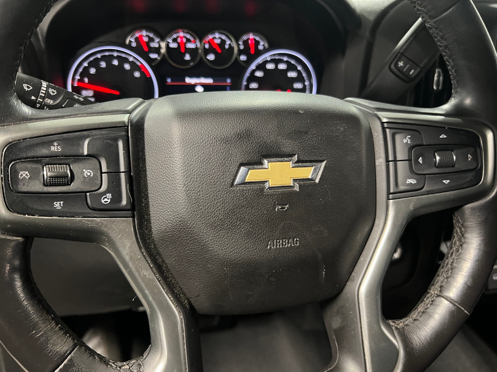 Thumbnail: 2019 Chevrolet Silverado 1500 - 5