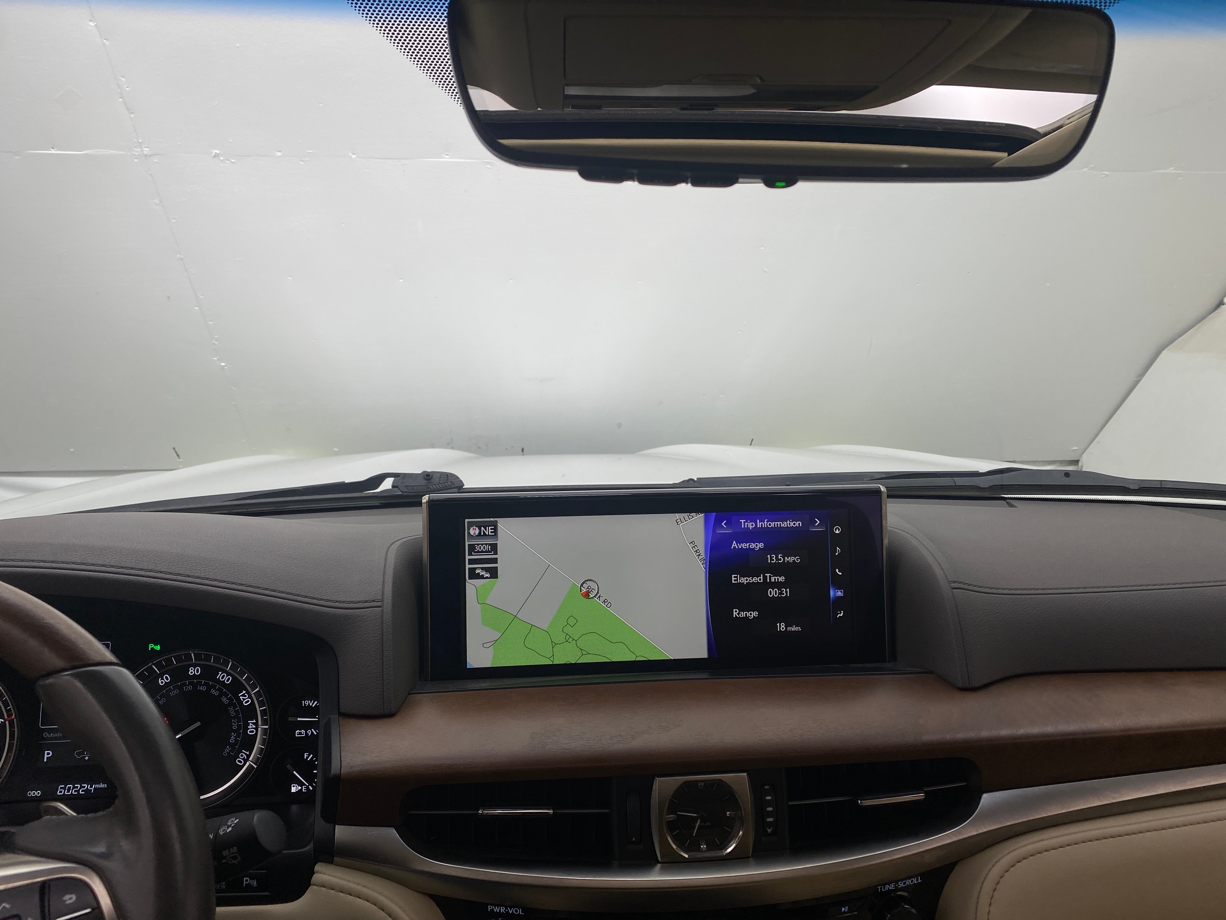 2019 Lexus LX 570 2