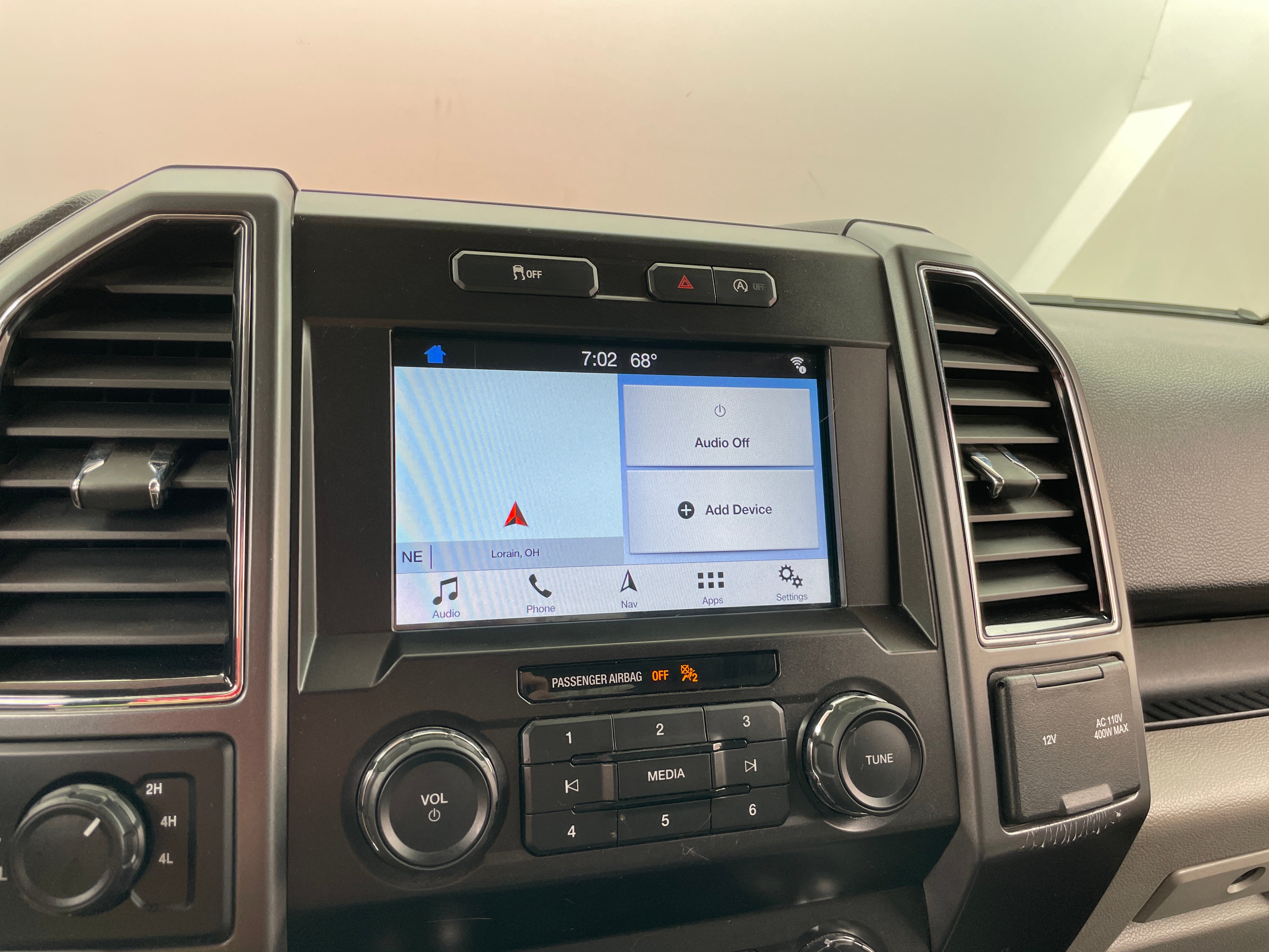 2019 Ford Econoline E-150 4
