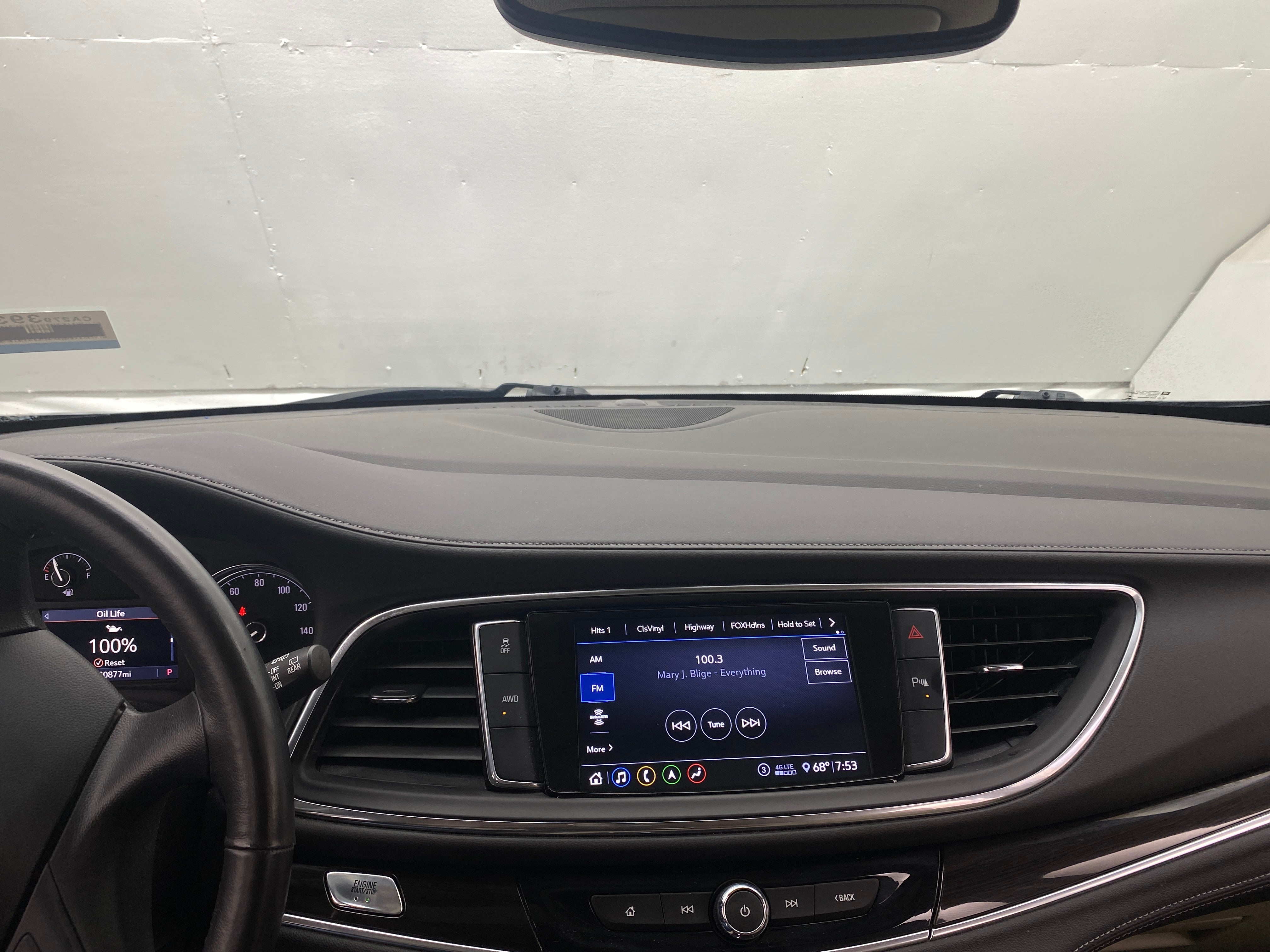 2020 Buick Enclave Essence 2