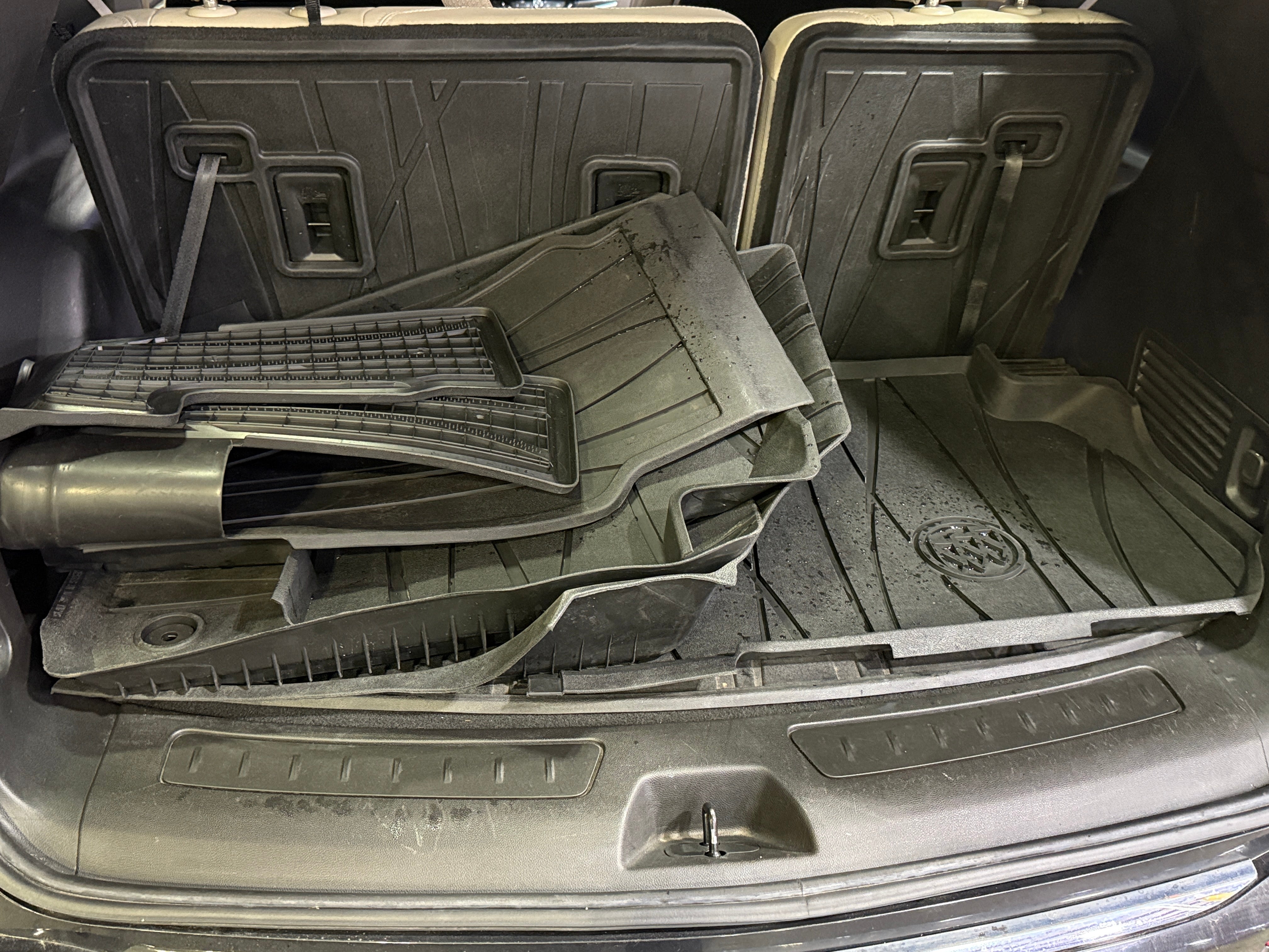 2020 Buick Enclave Essence 6