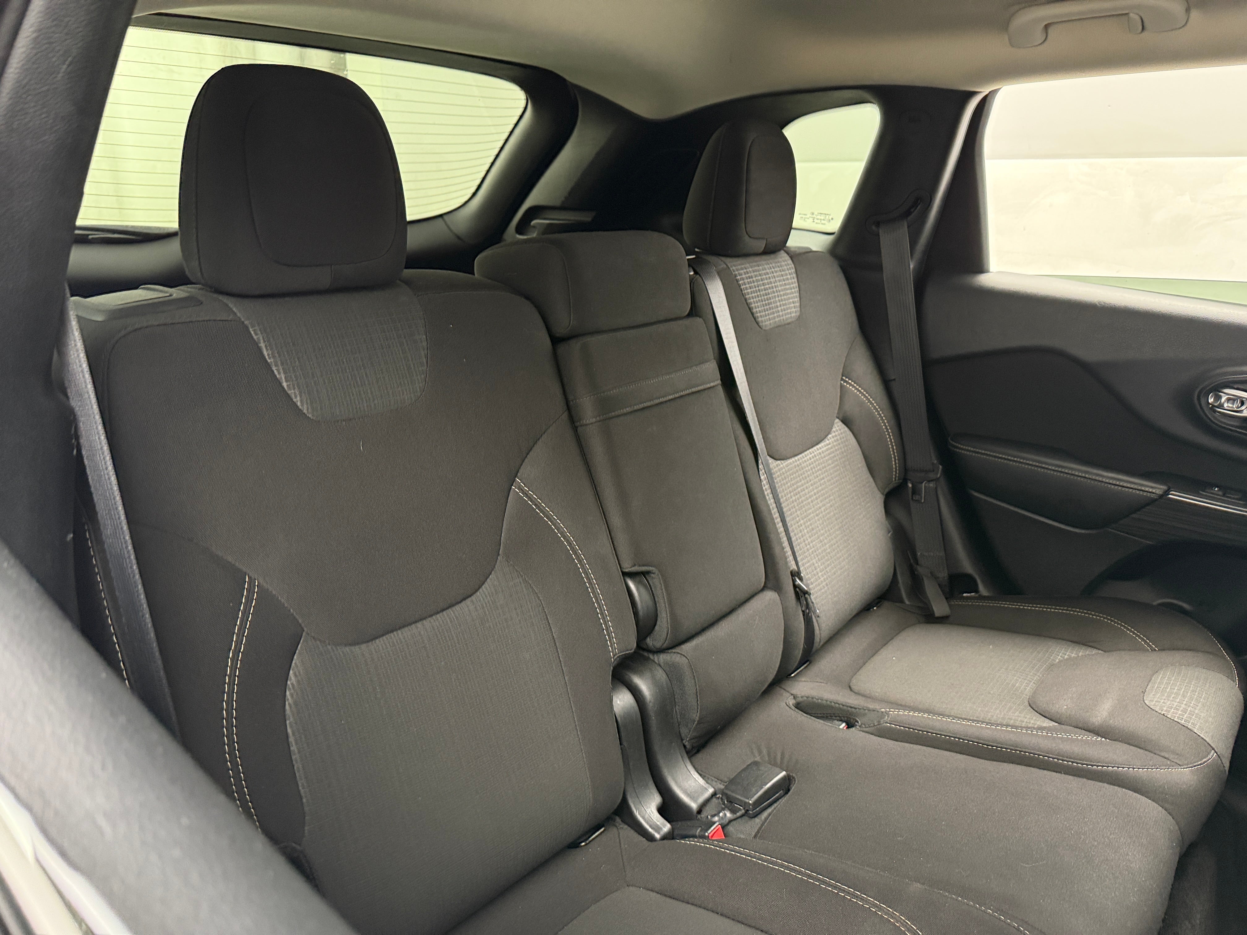 2016 Jeep Cherokee Latitude 6