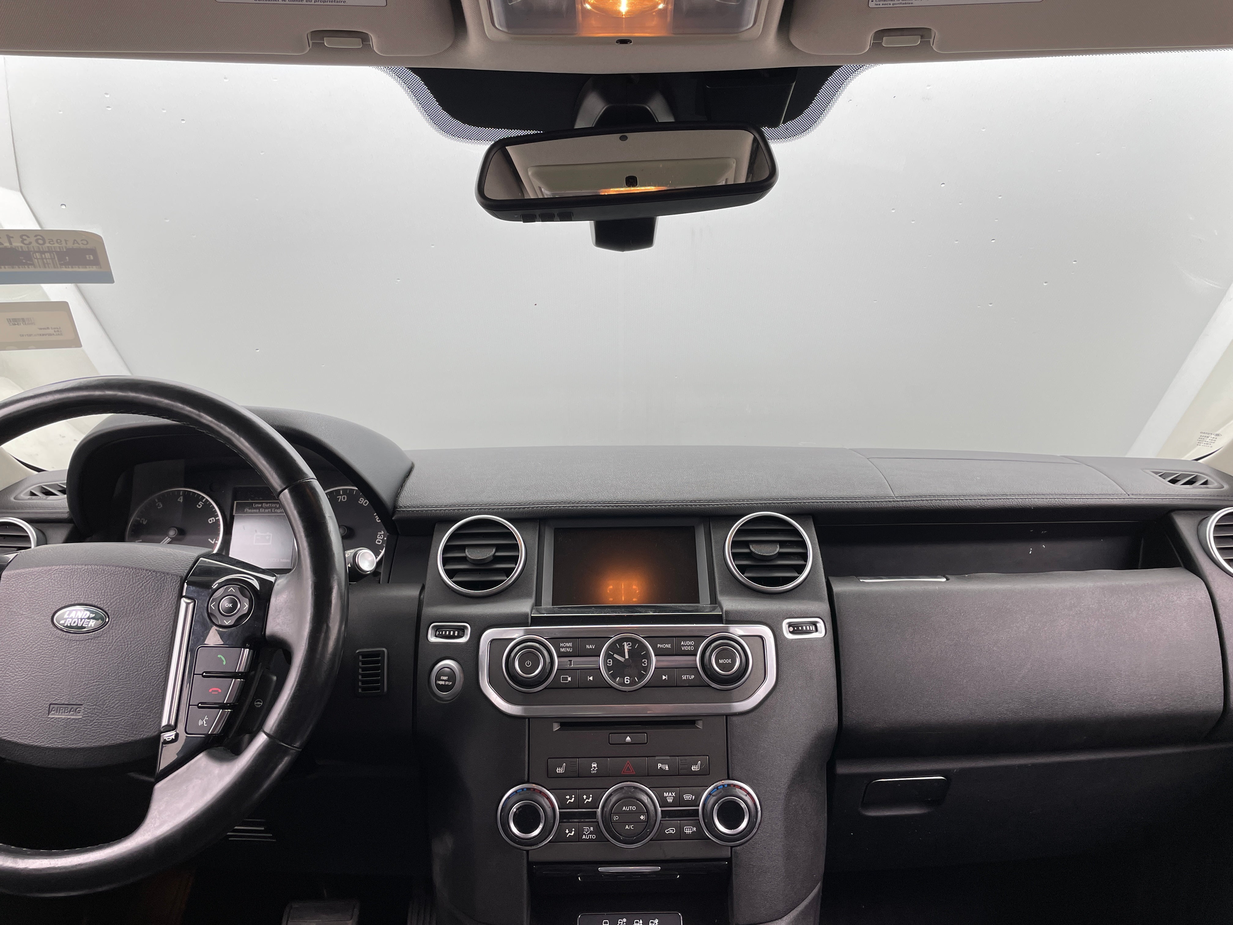 2015 Land Rover LR4 HSE 2