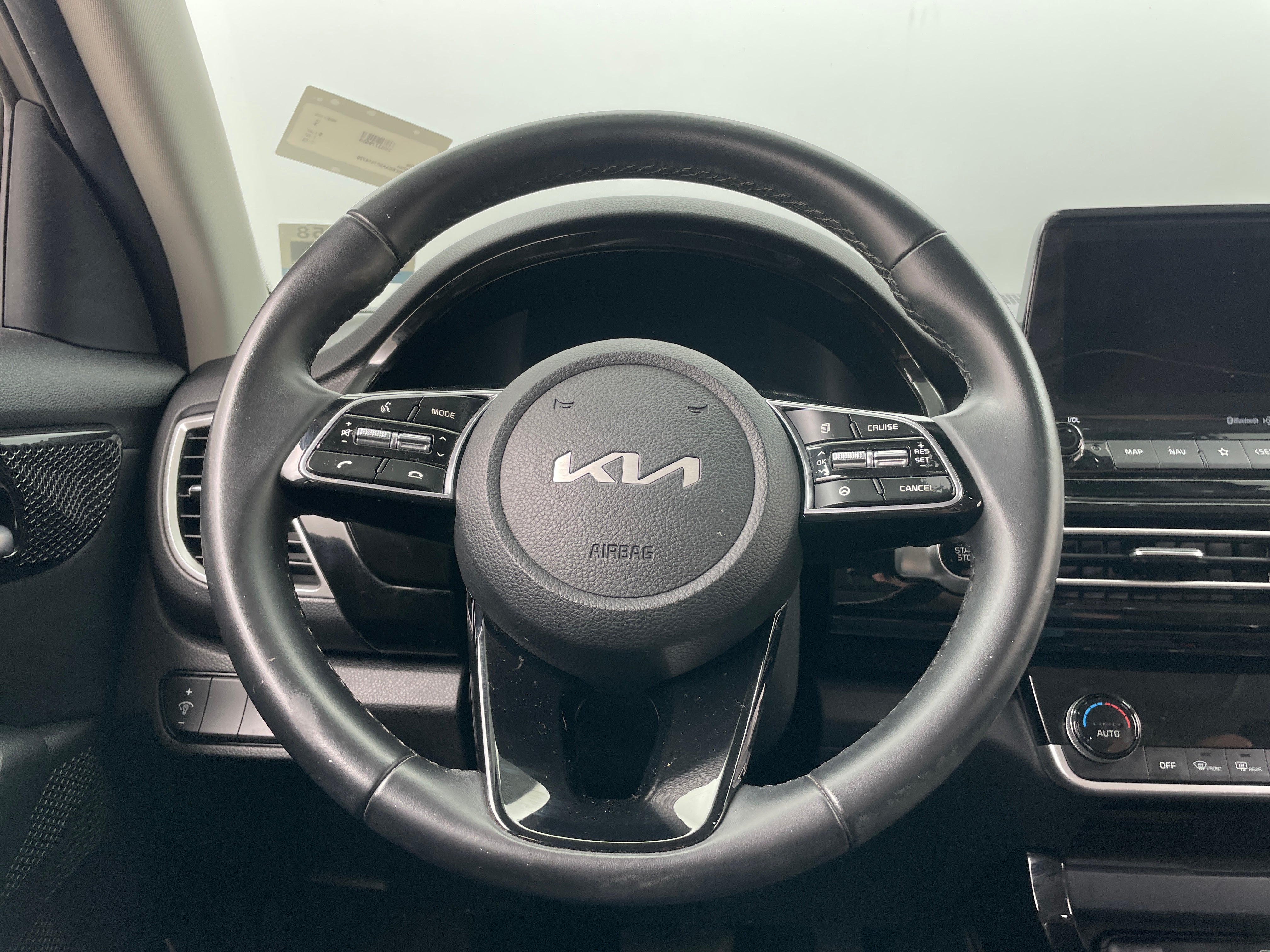 2023 Kia Seltos EX 4