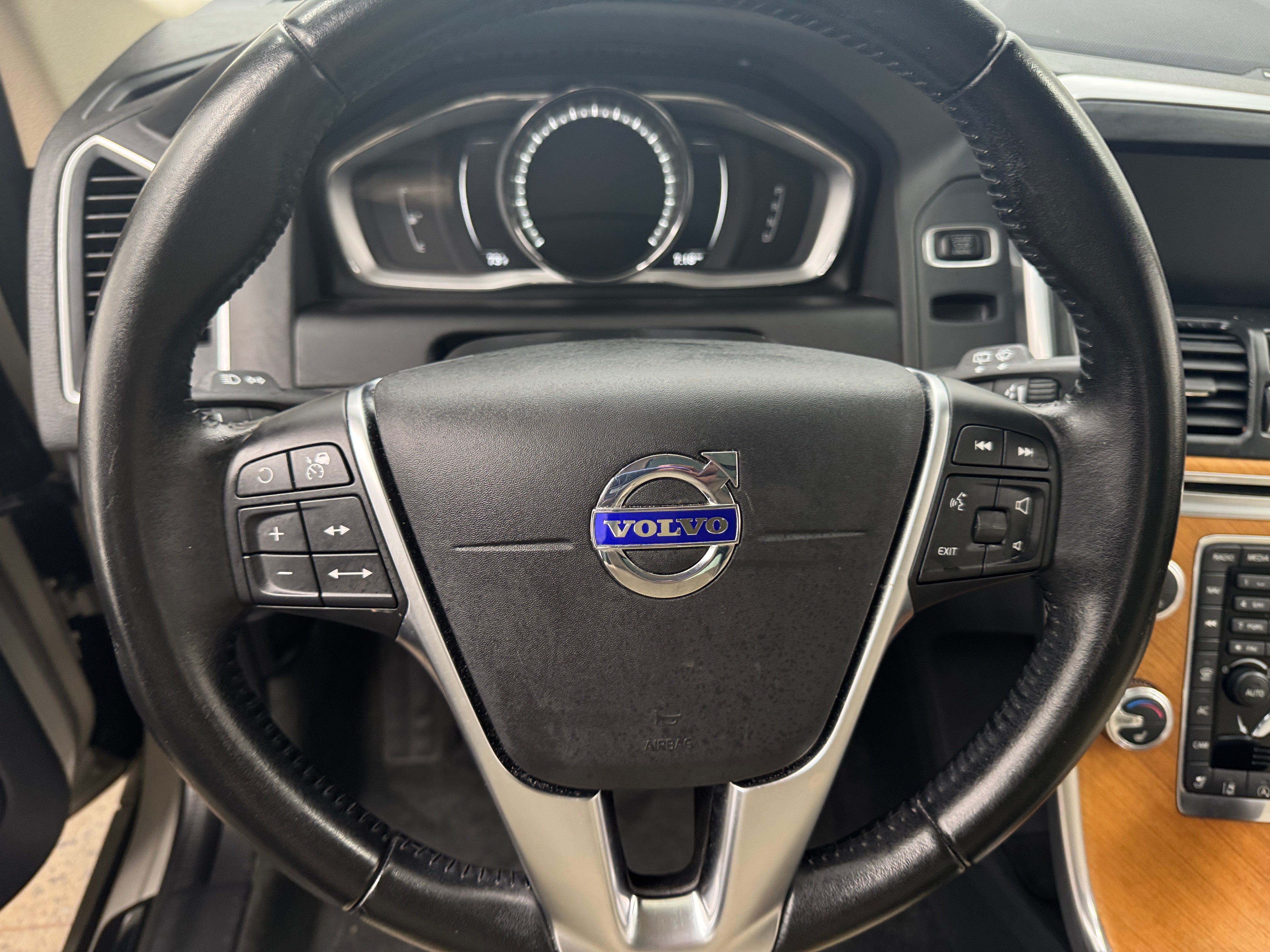 2017 Volvo XC60 T6 Inscription 4