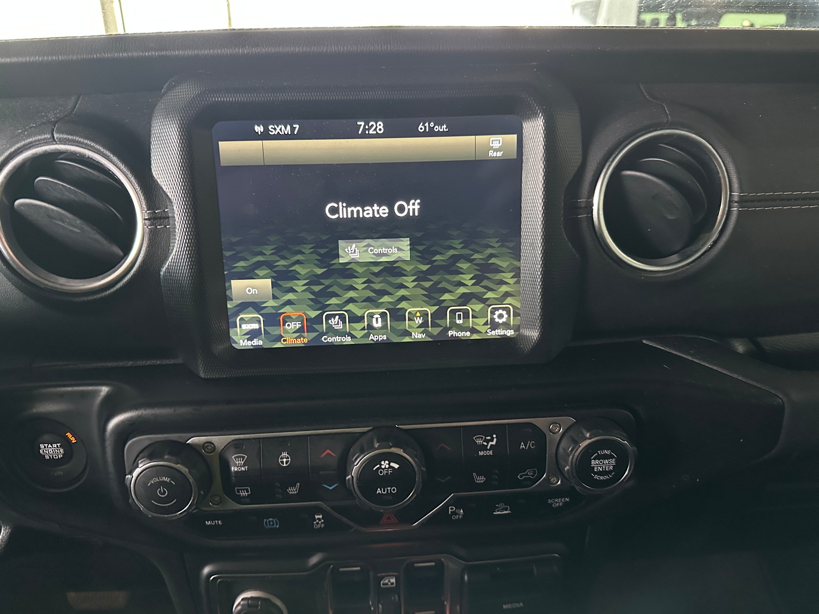 Thumbnail: 2021 Jeep Wrangler - 3