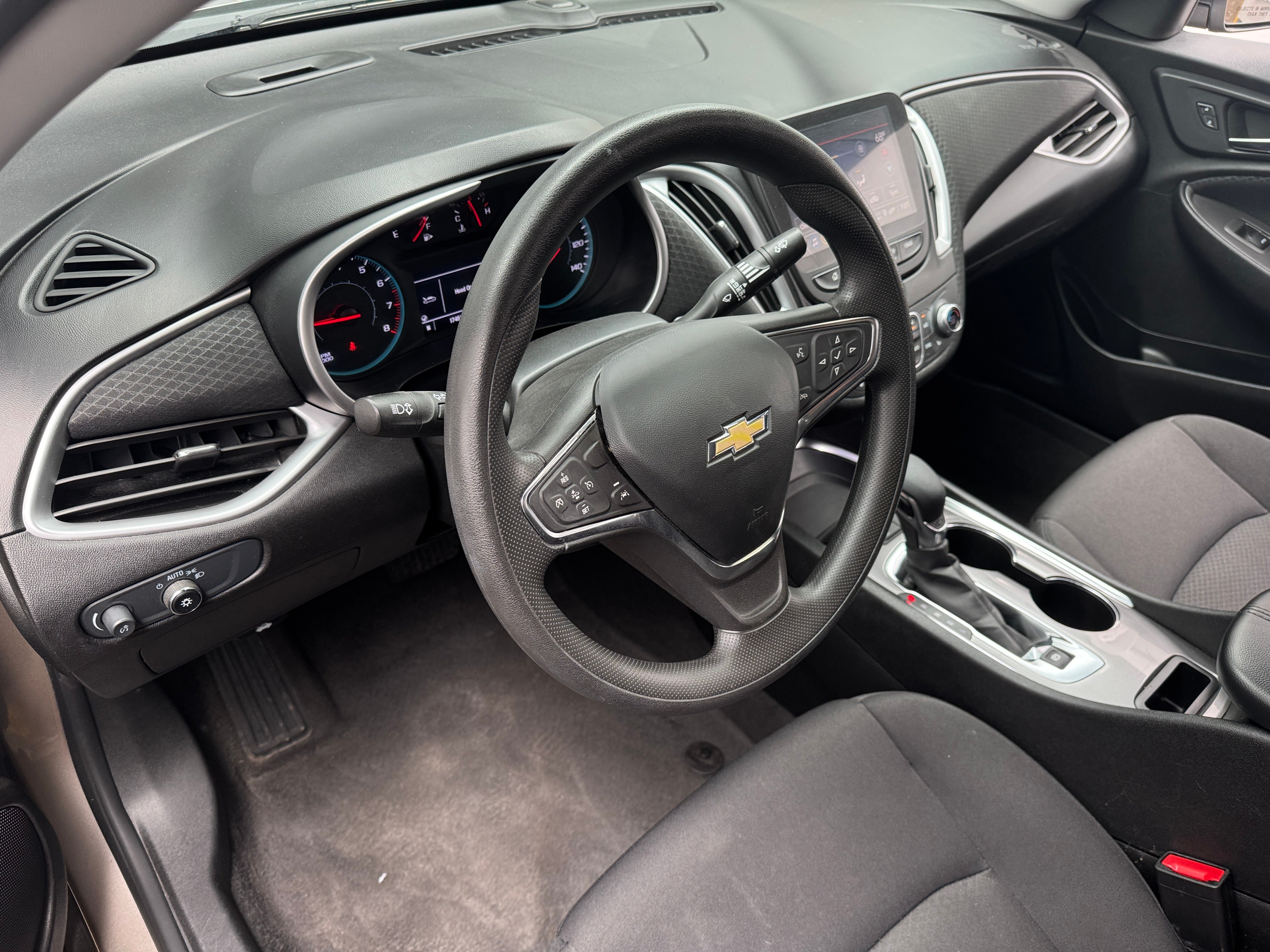 2024 Chevrolet Malibu LT 3