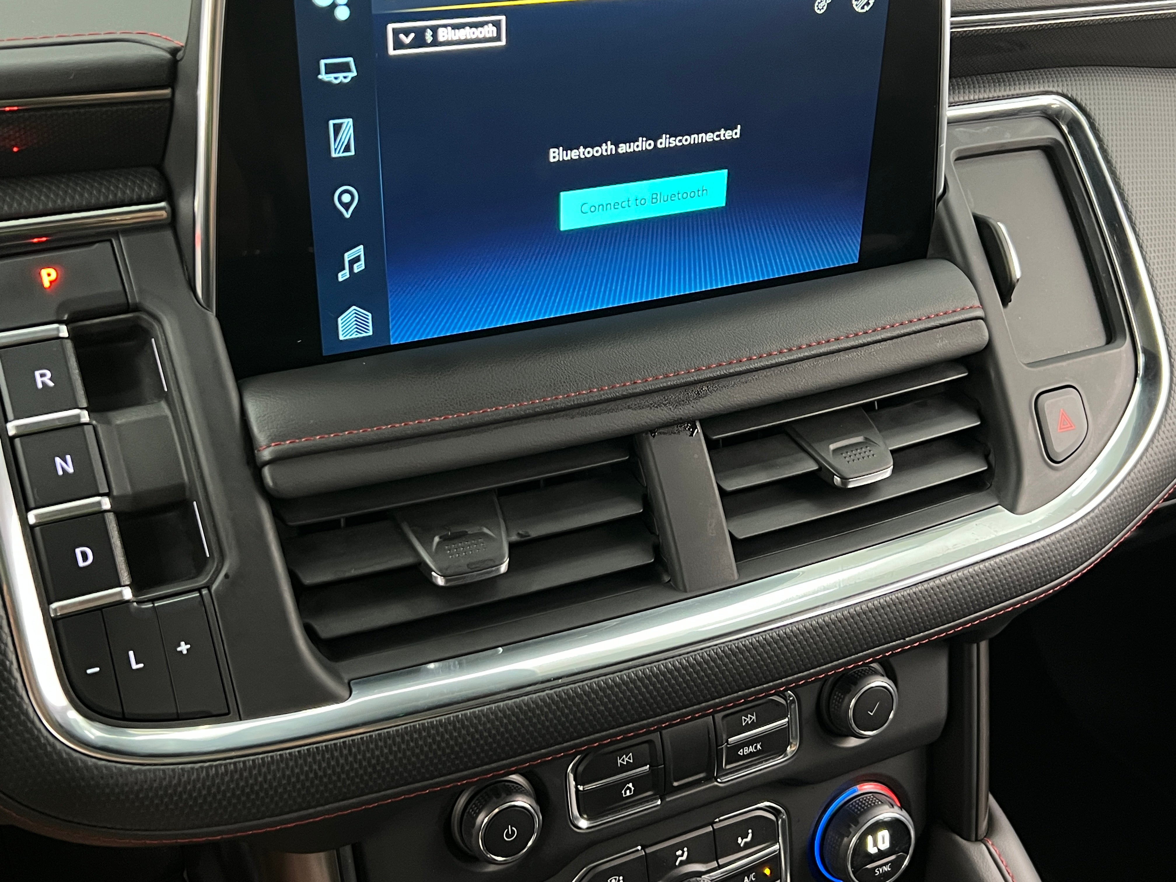 2023 Chevrolet Suburban RST 3