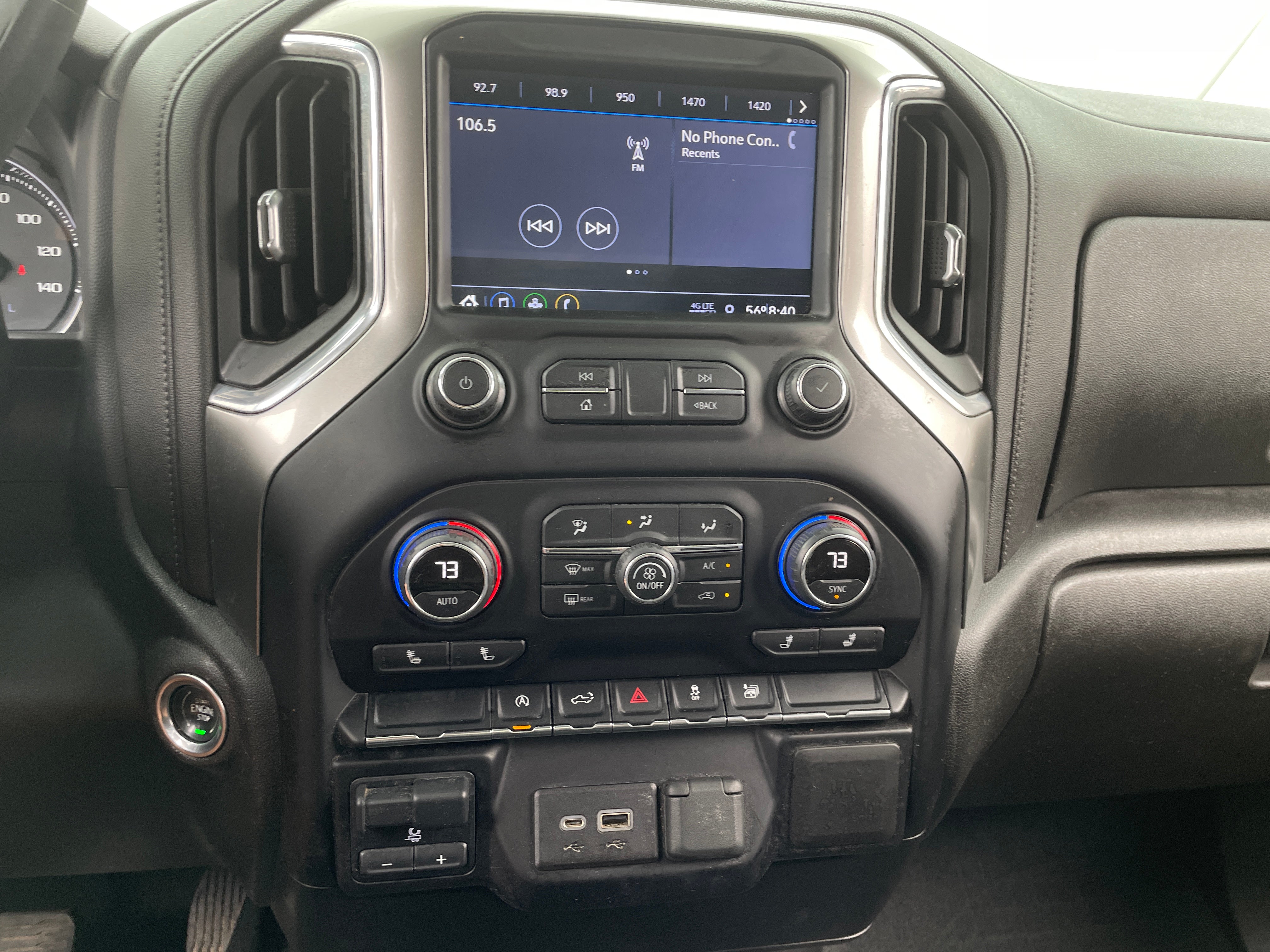 2021 Chevrolet Silverado 1500 RST 4