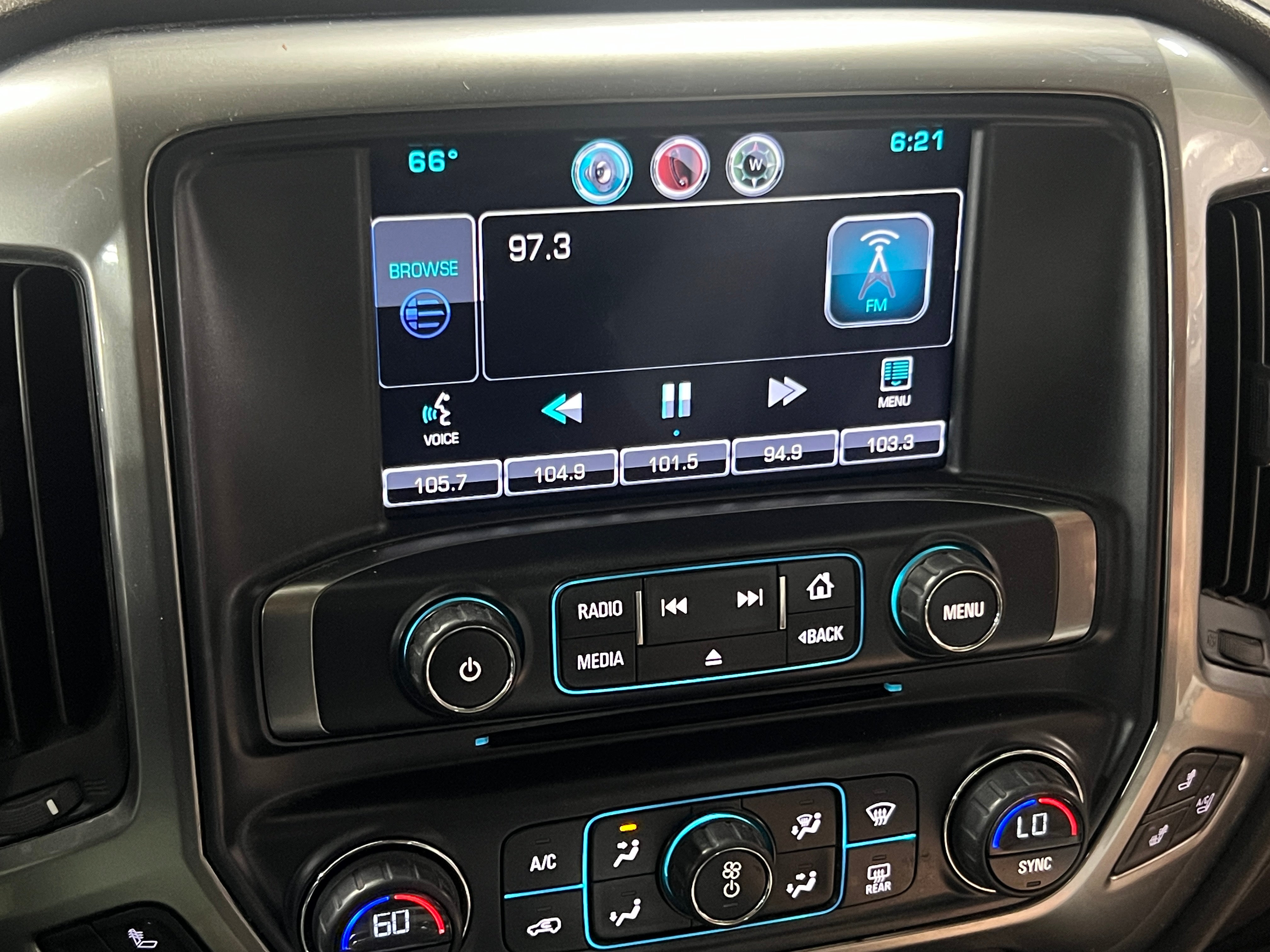 2015 Chevrolet Silverado 1500 LTZ Z71 3