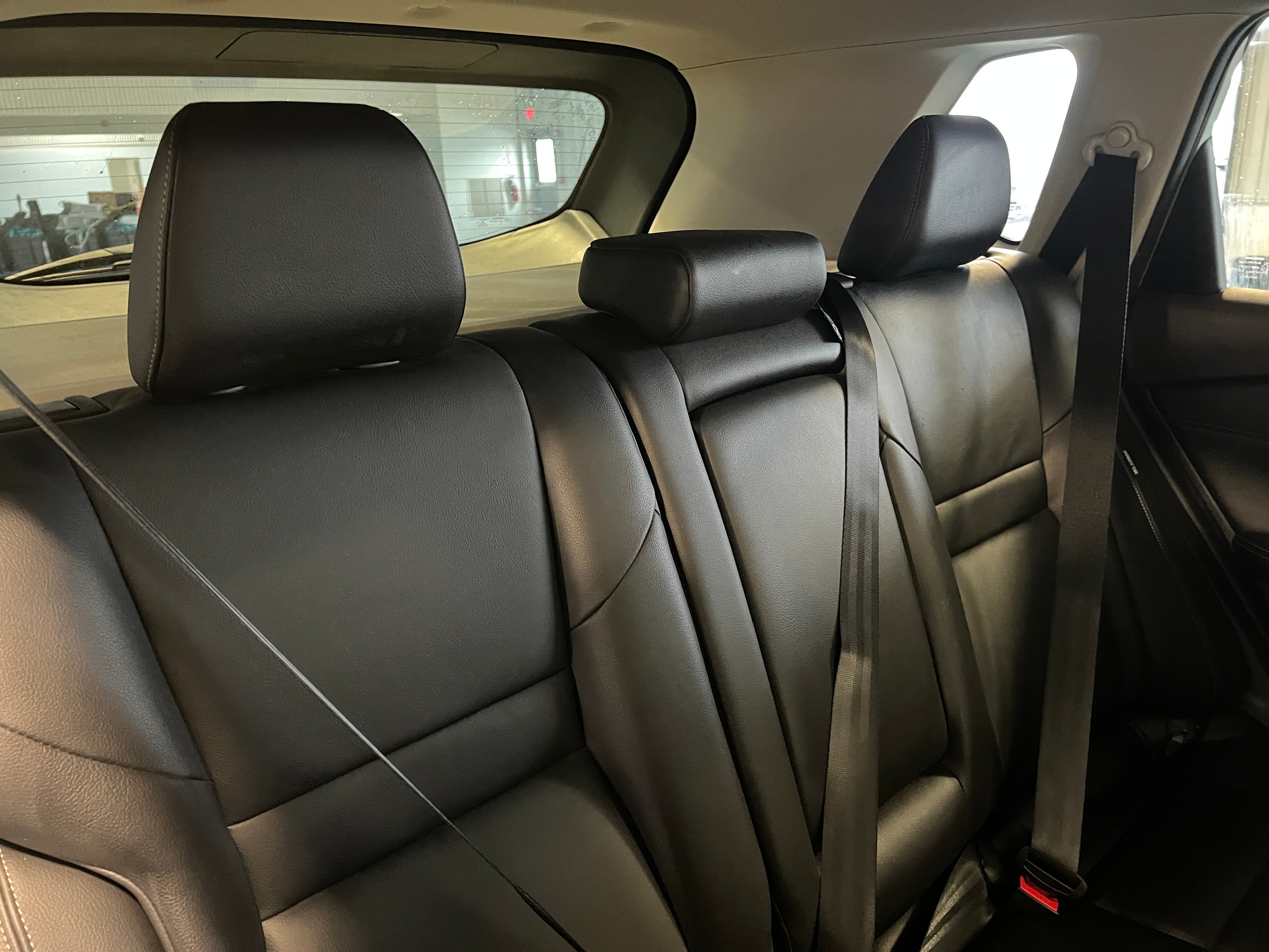 2022 Nissan Rogue SL 5