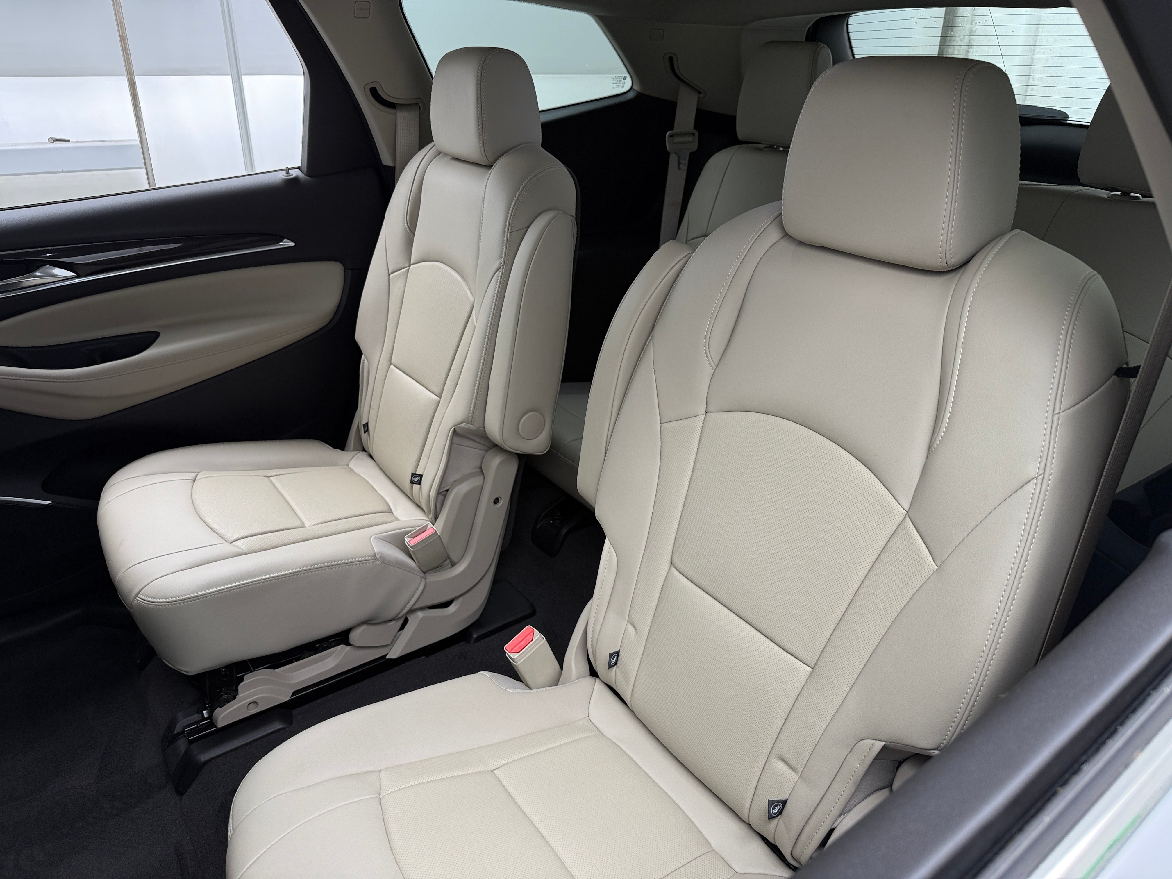 2020 Buick Enclave Essence 5