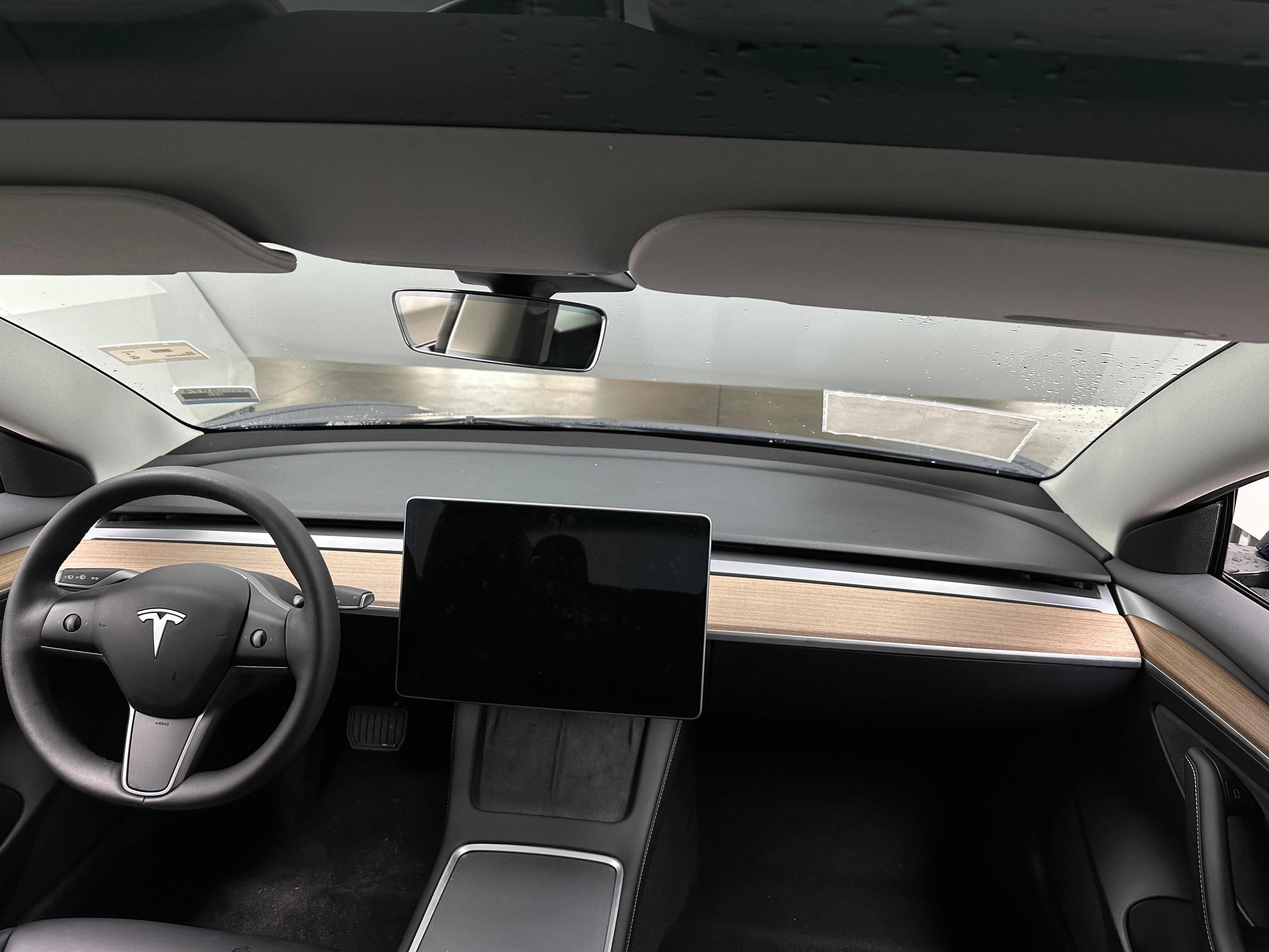 2023 Tesla Model 3 Standard Range 2