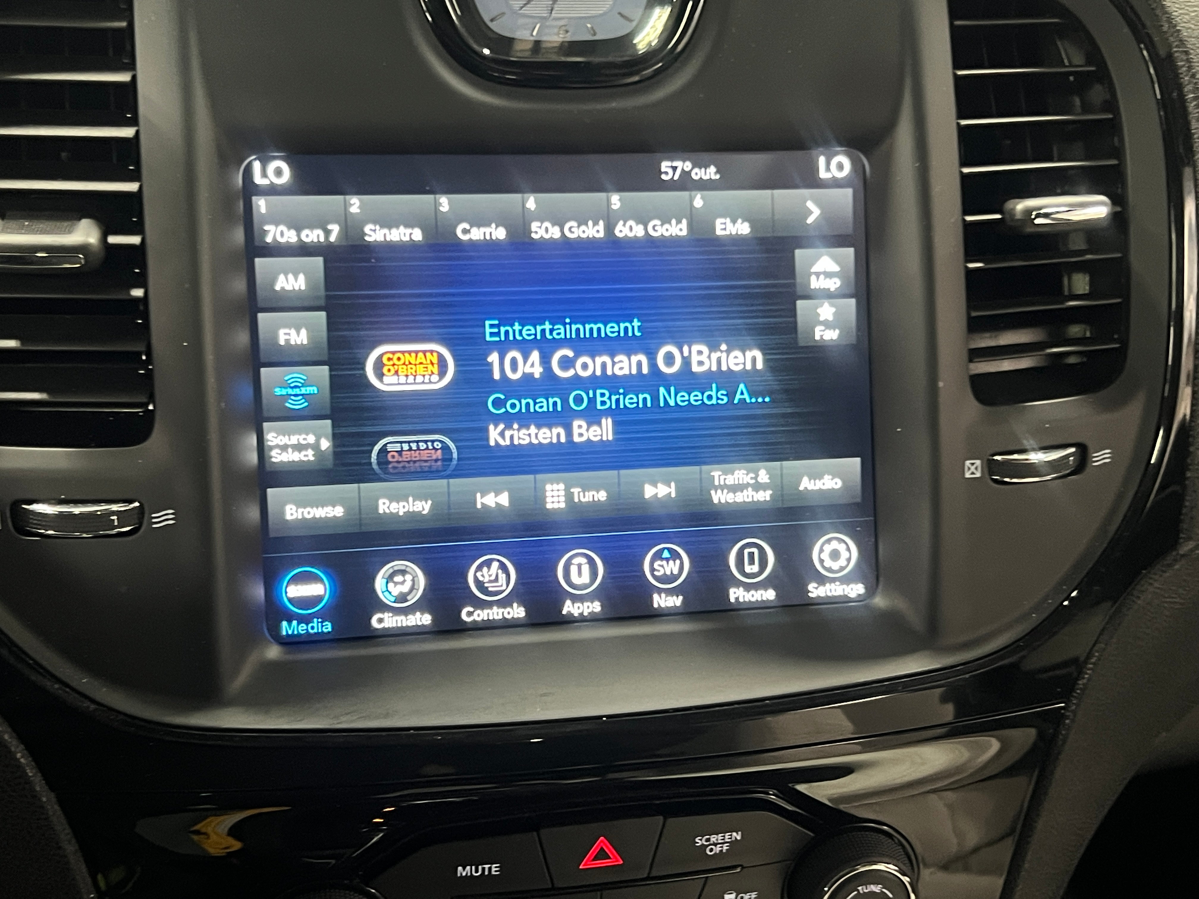 2021 Chrysler 300 S 3