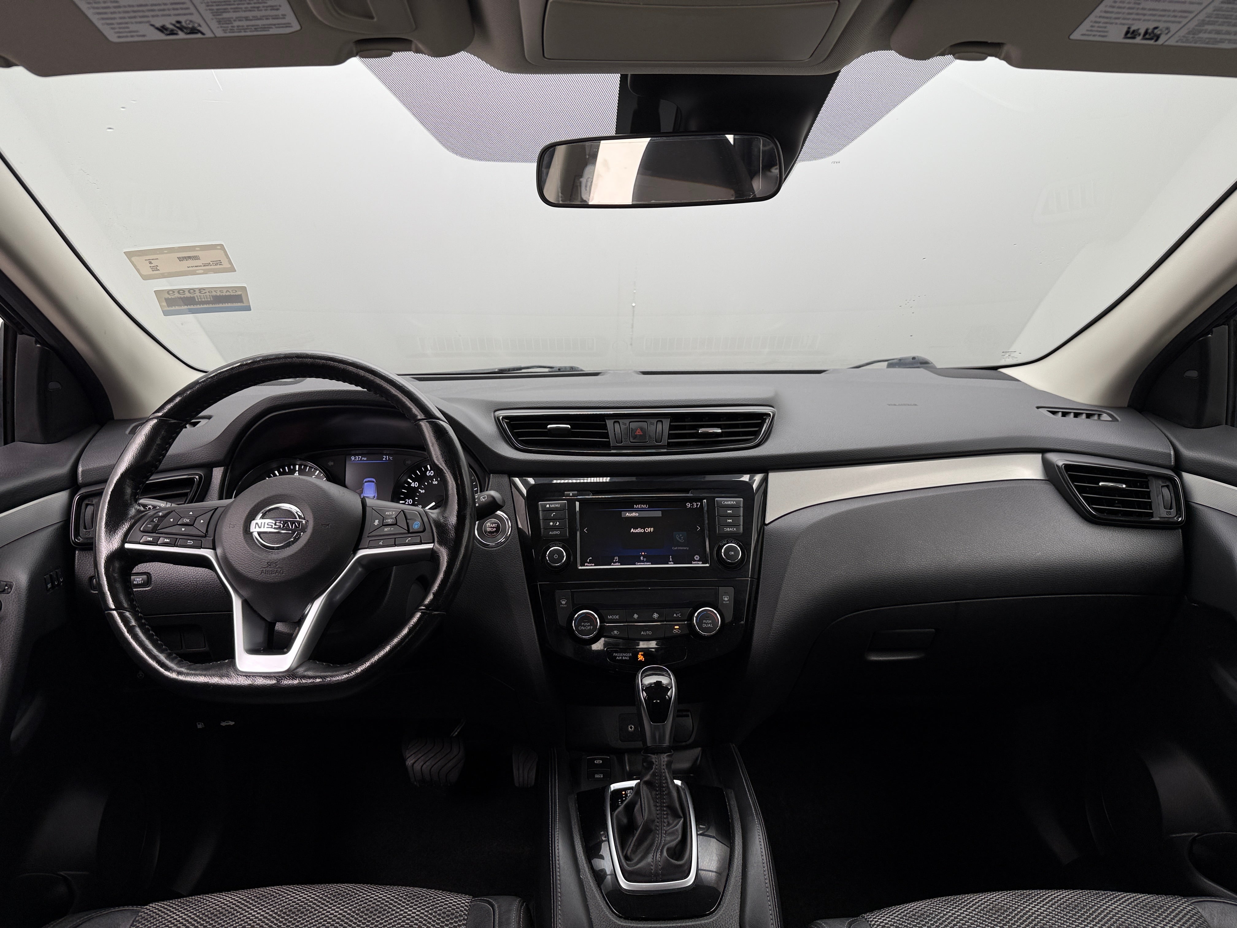 2020 Nissan Rogue Sport SV 3
