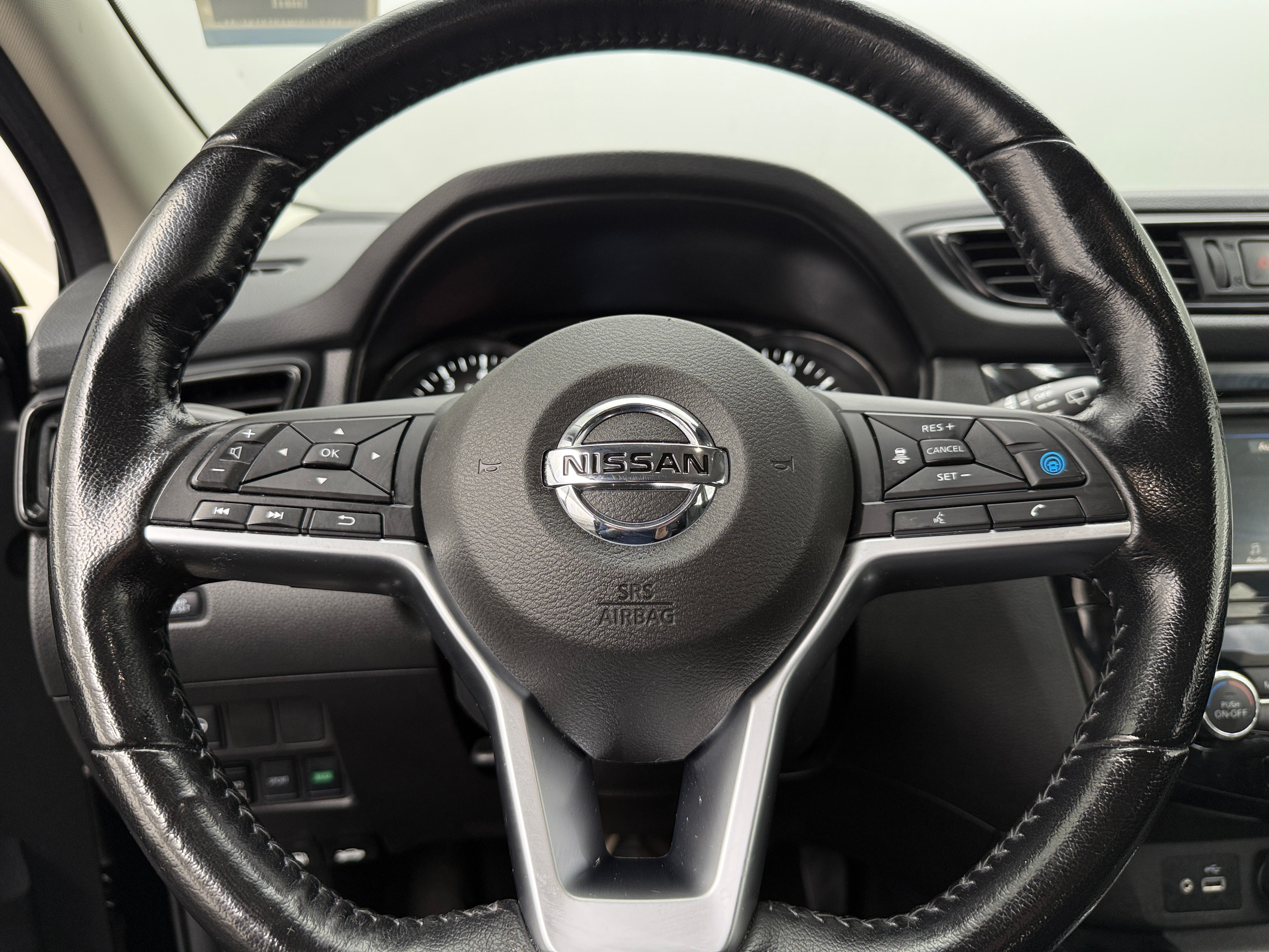 2020 Nissan Rogue Sport SV 5