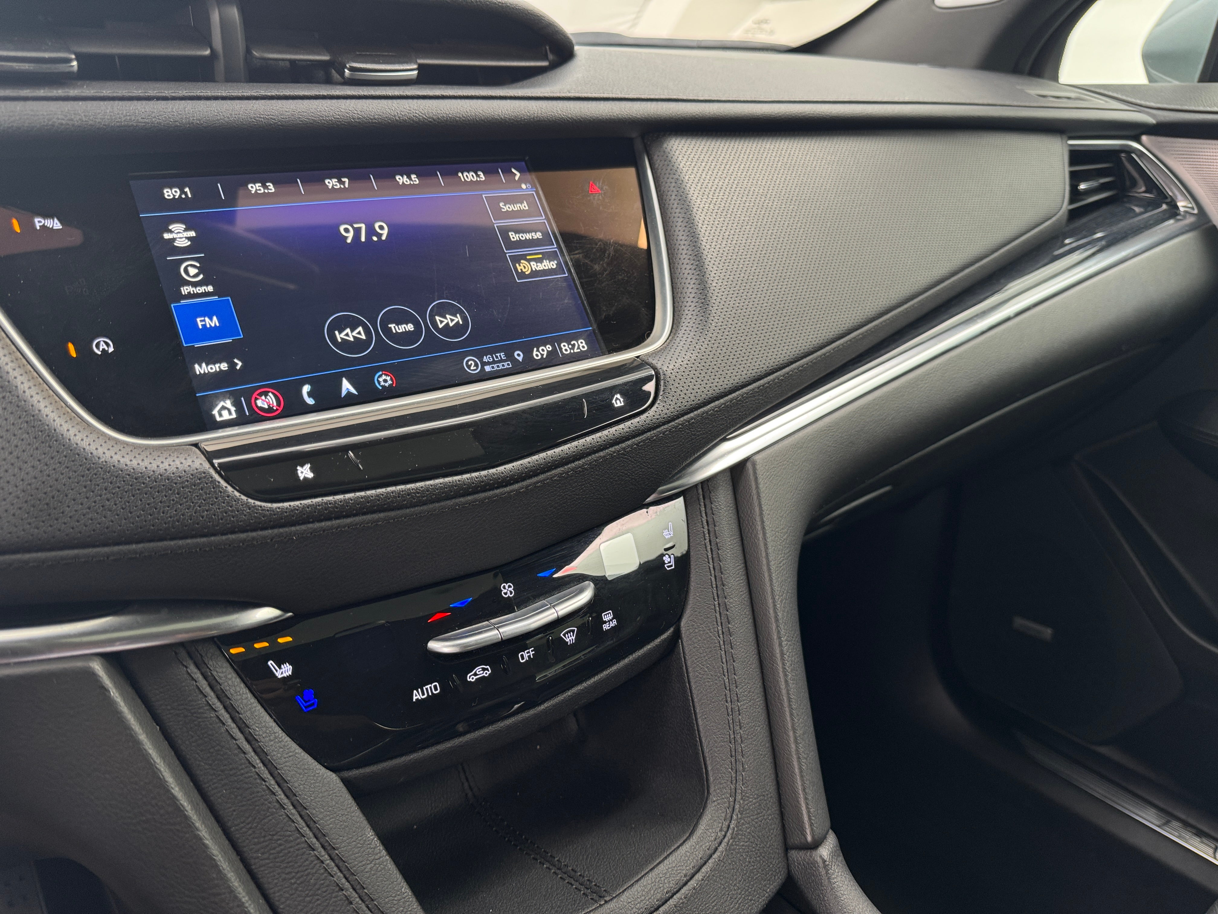 2024 Cadillac XT5 Premium Luxury 3