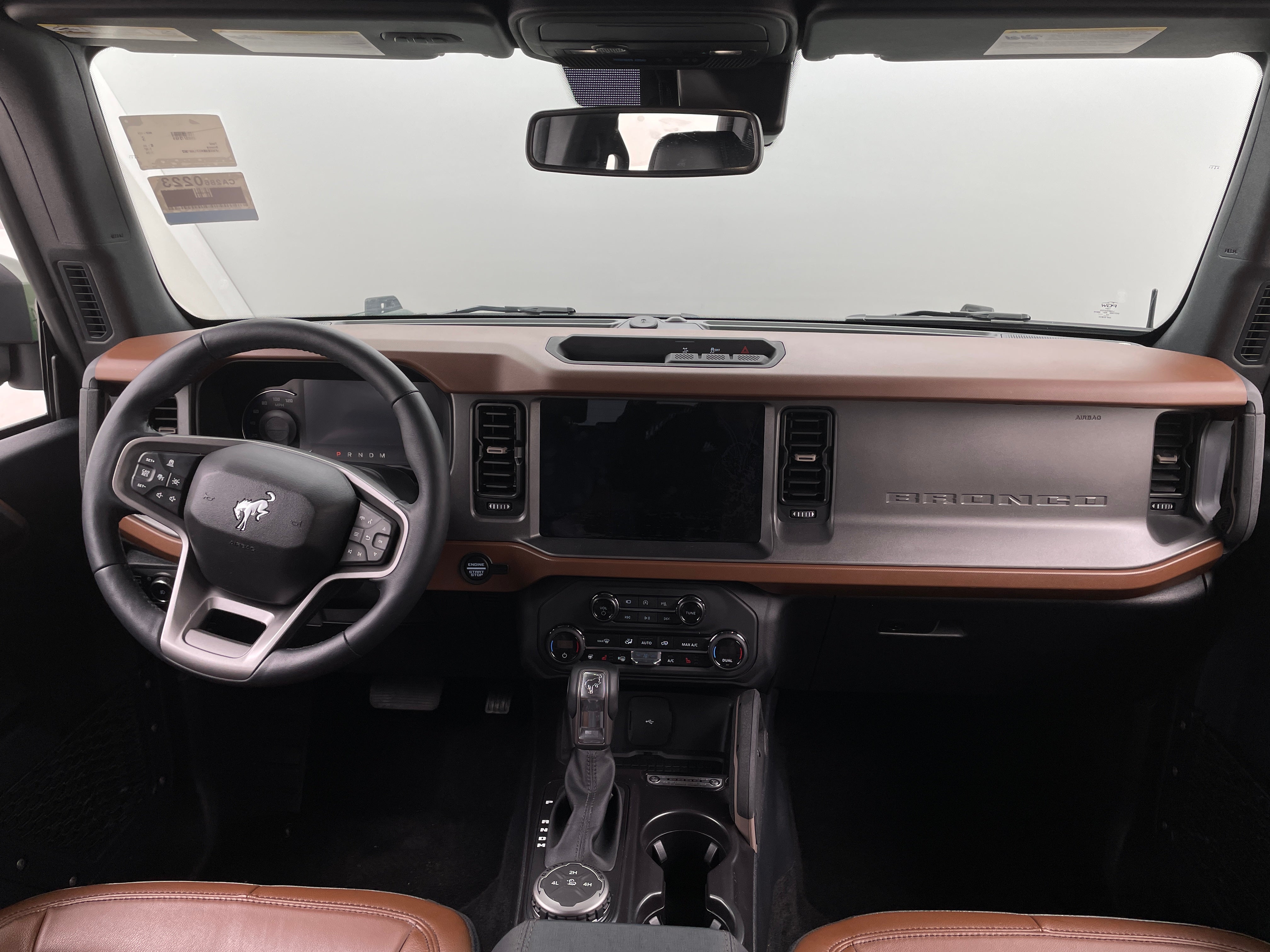2024 Ford Bronco Outer Banks 2