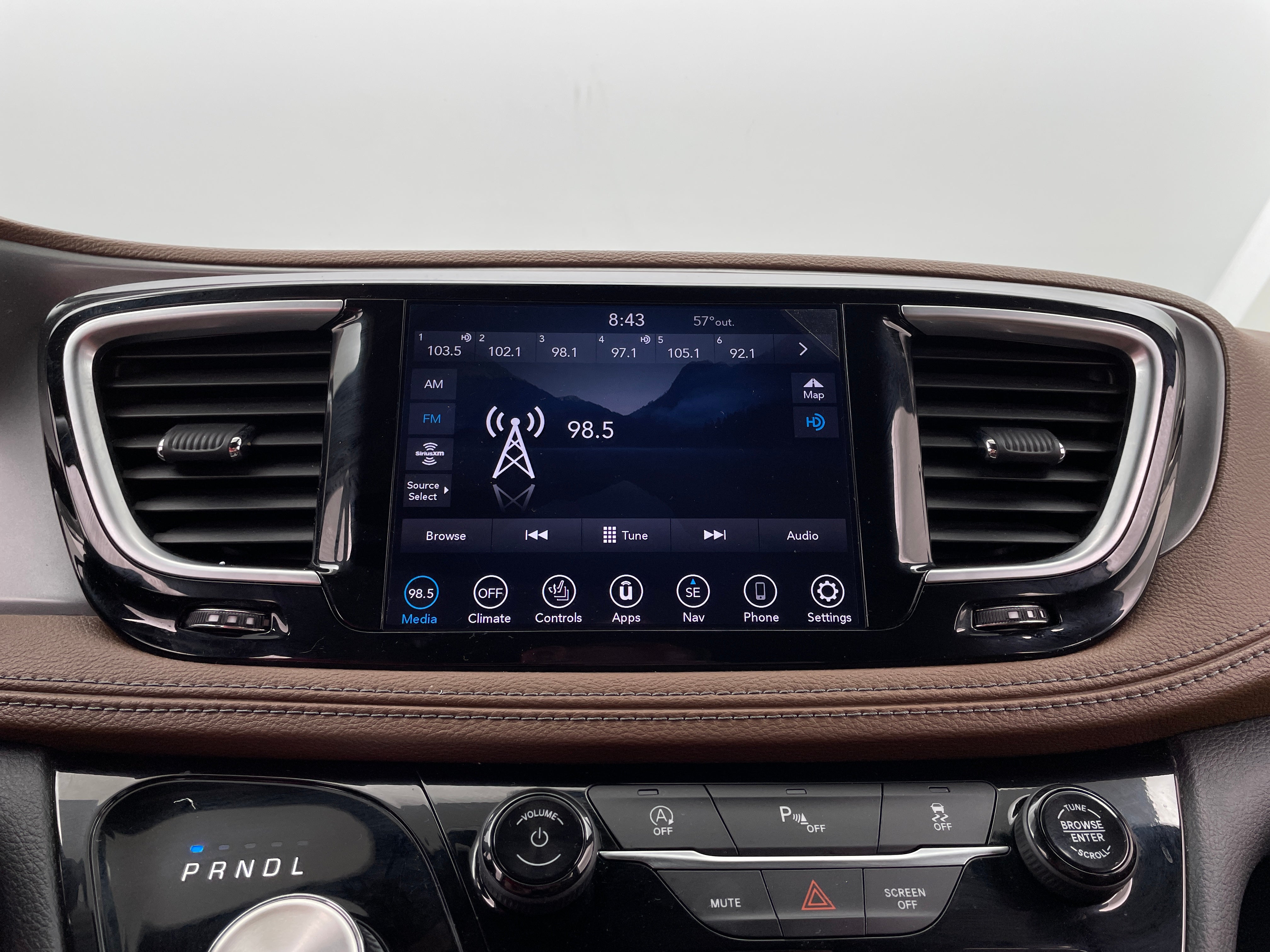 2020 Chrysler Pacifica Limited 3