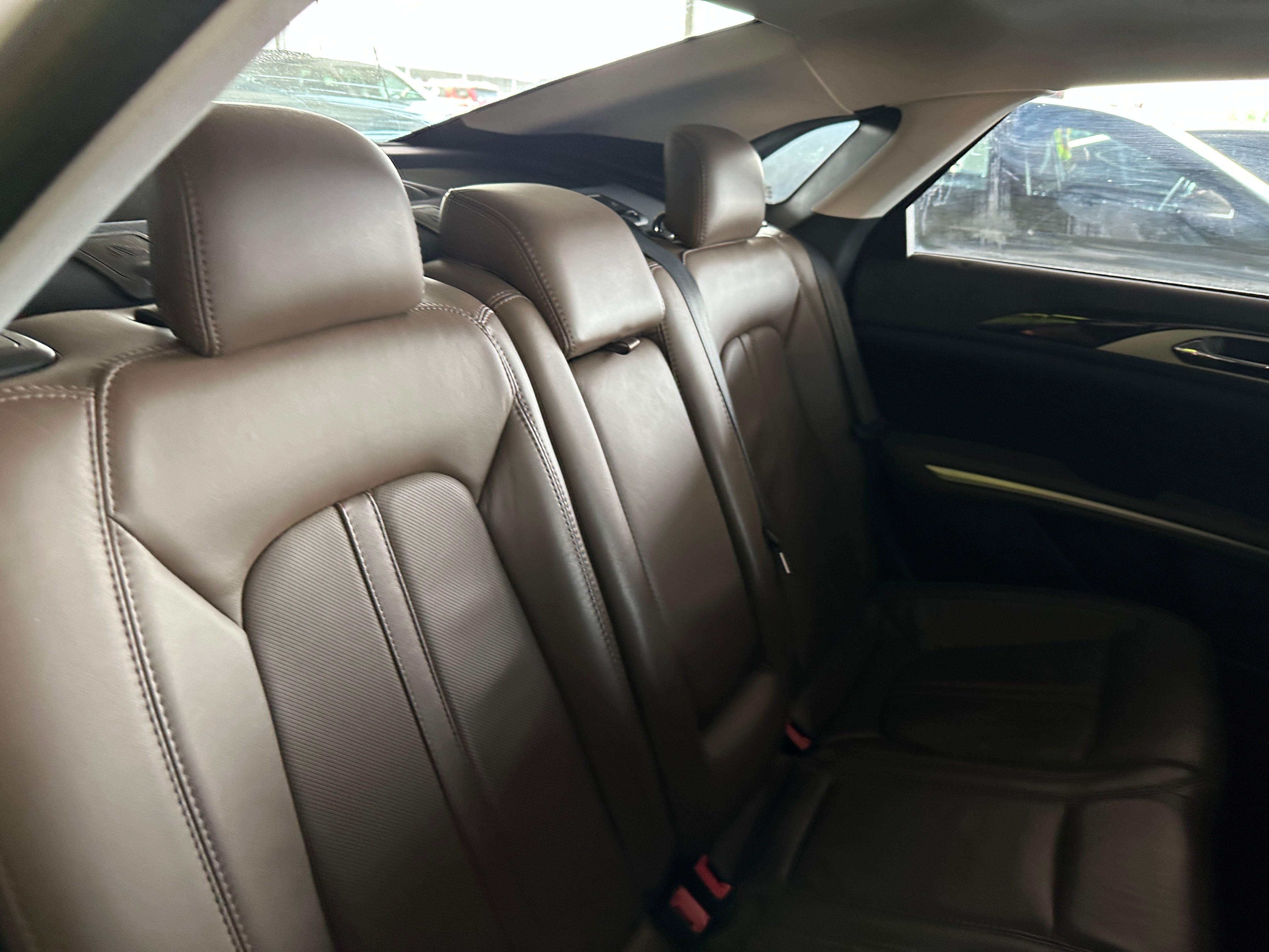 2014 Lincoln MKZ Base 5
