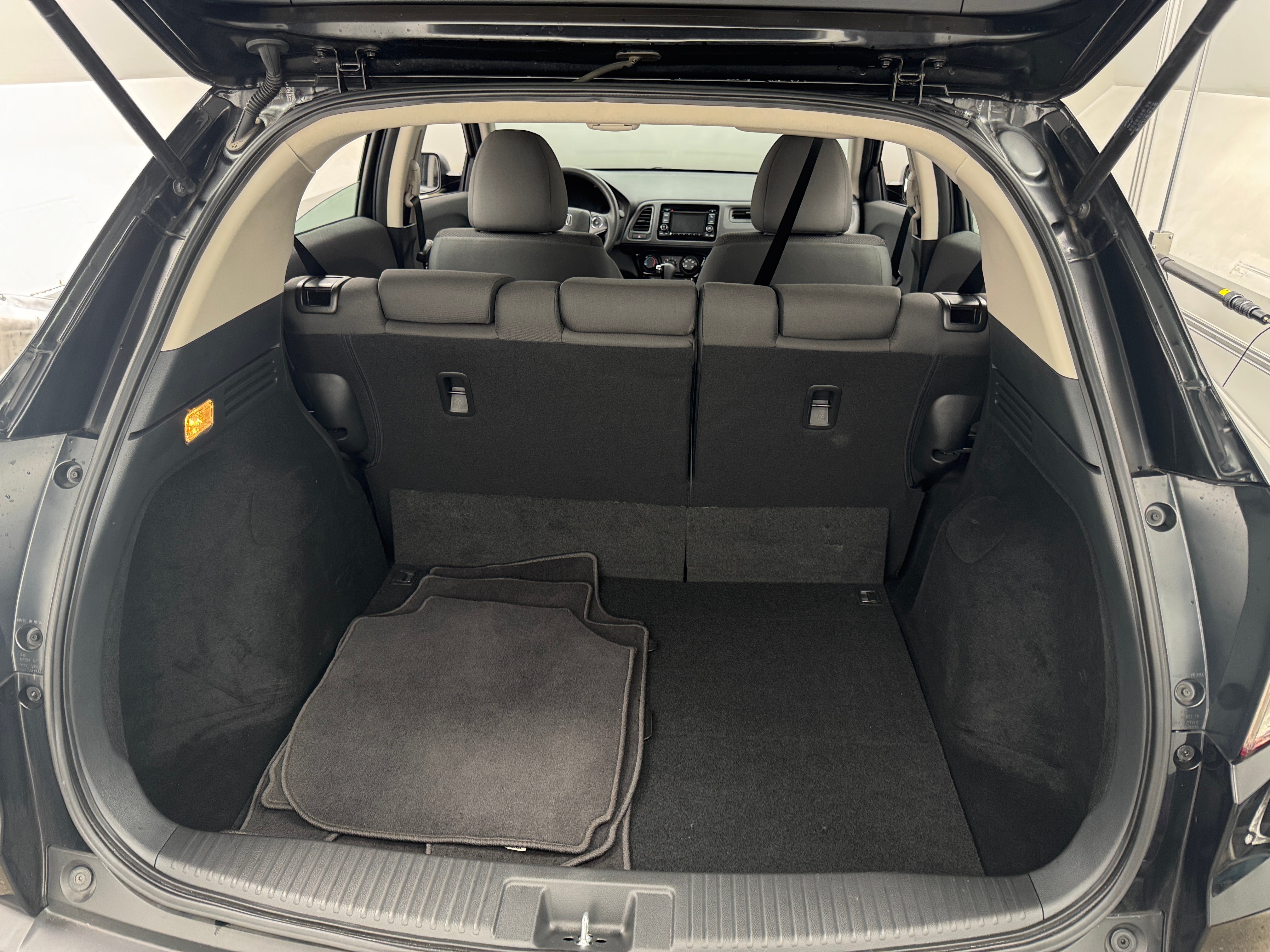 2022 Honda HR-V LX 7