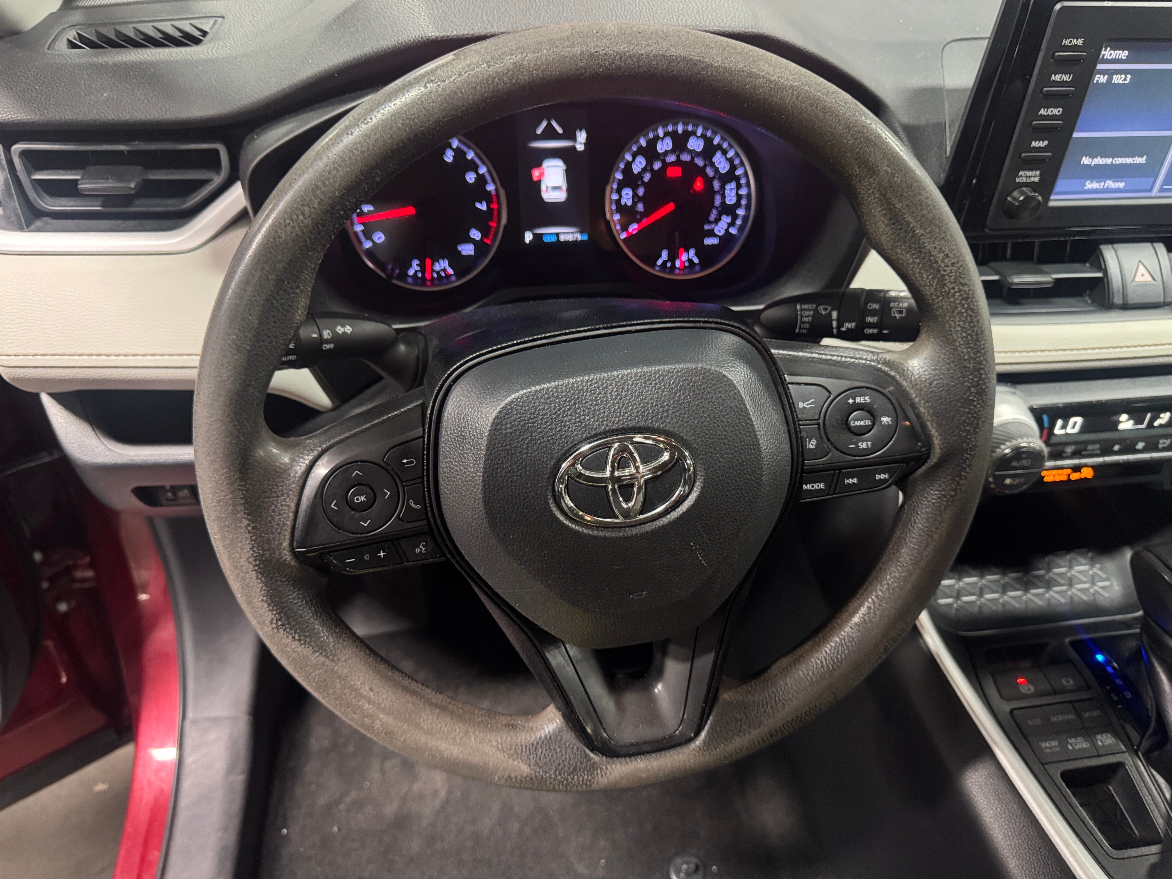 2019 Toyota RAV4 XLE 5