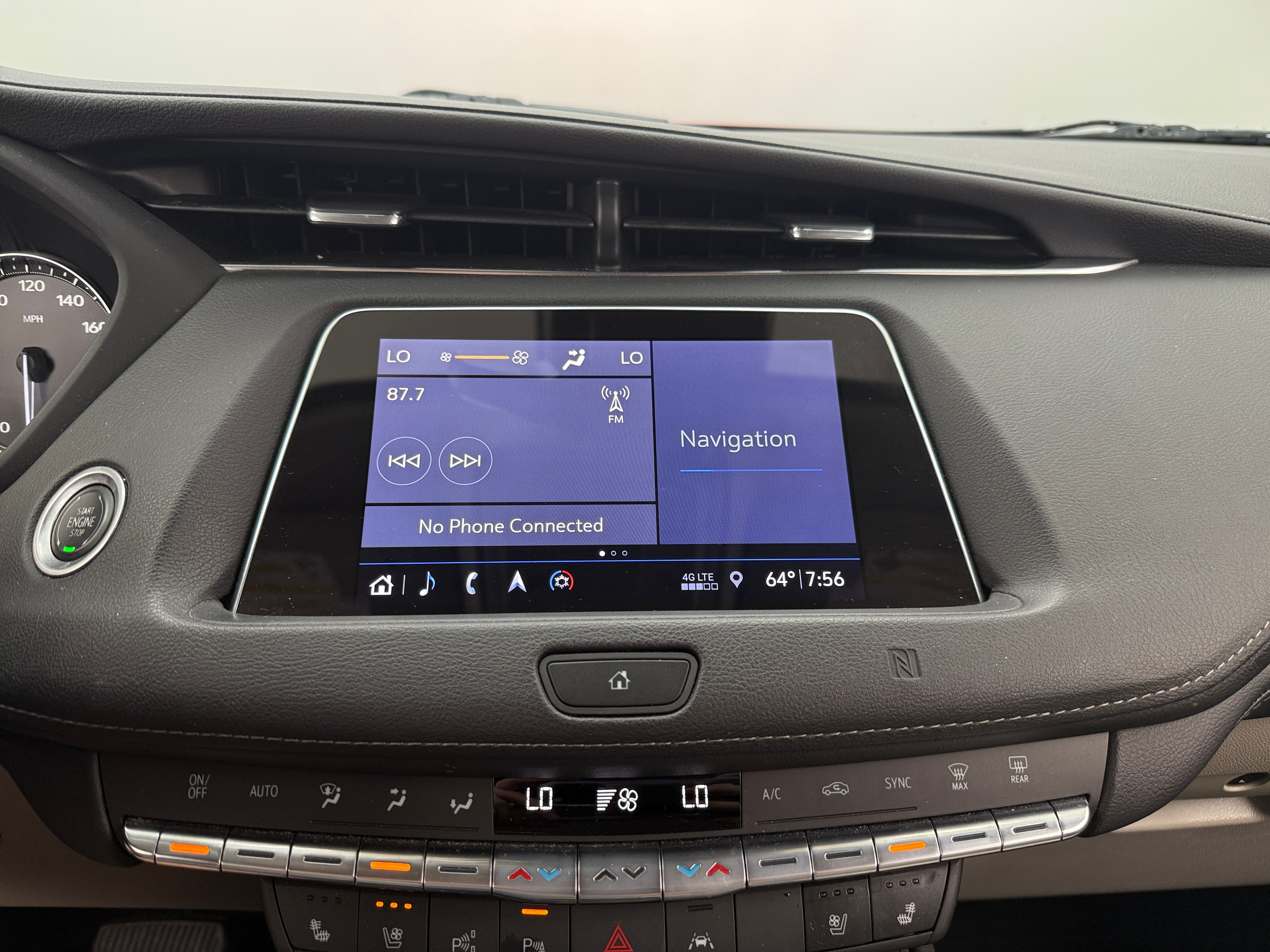 2019 Cadillac XT4 Premium Luxury 3