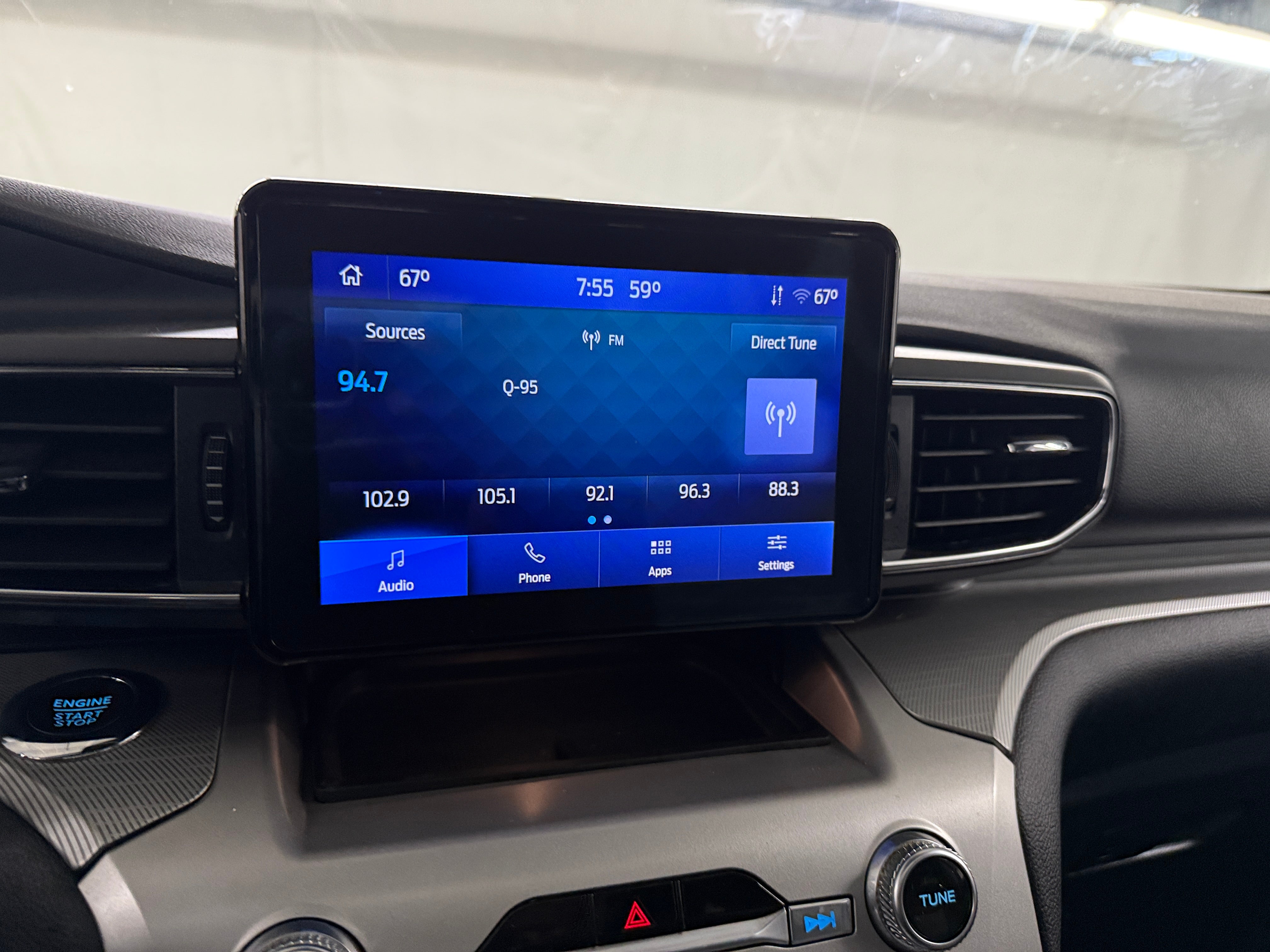 2022 Ford Explorer XLT 4