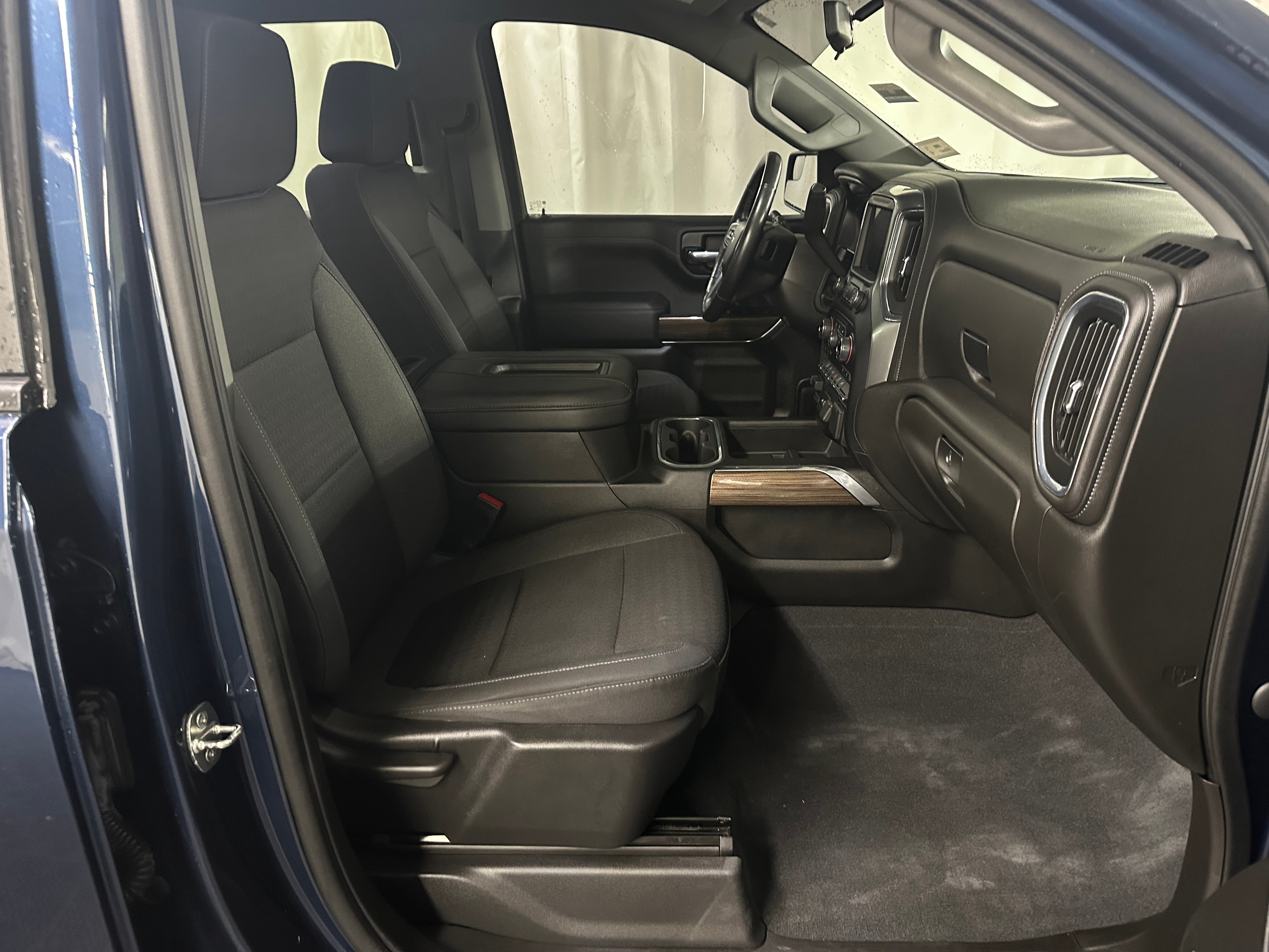 2021 Chevrolet Silverado 1500  2