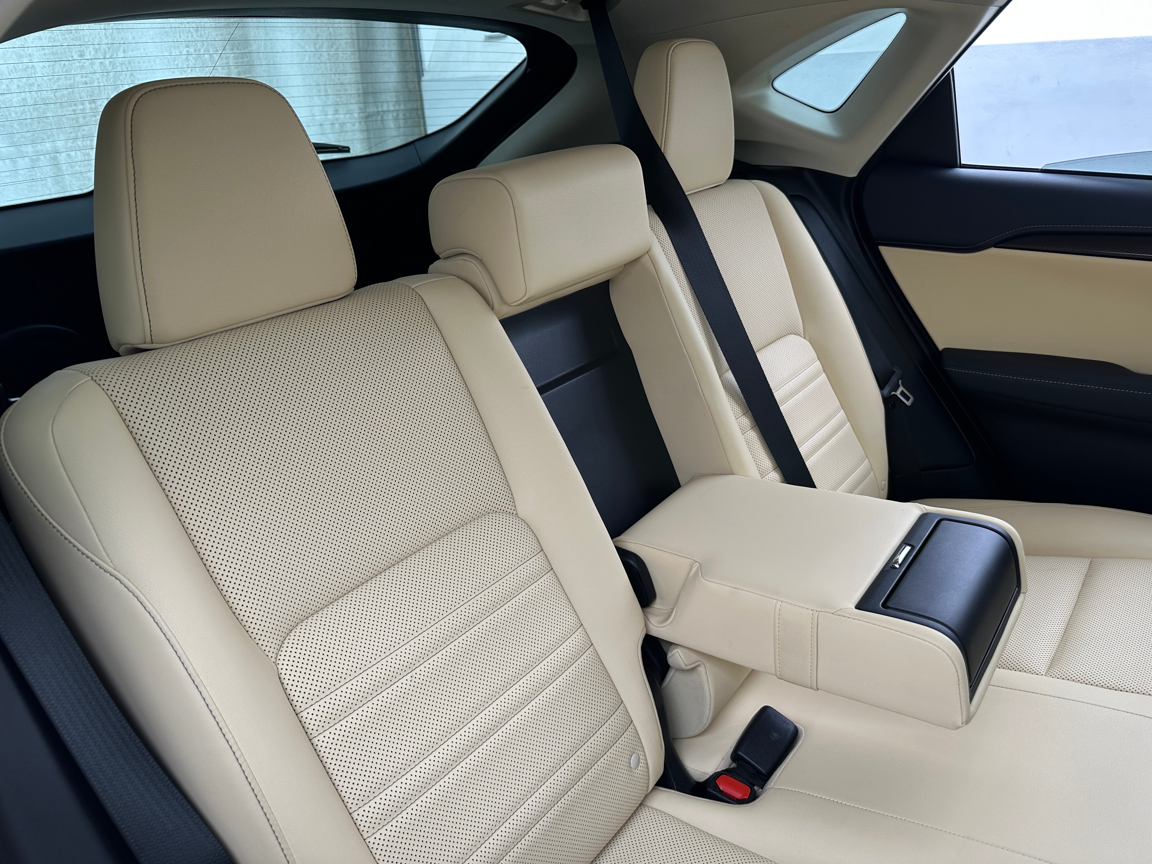 2017 Lexus NX 200t 5
