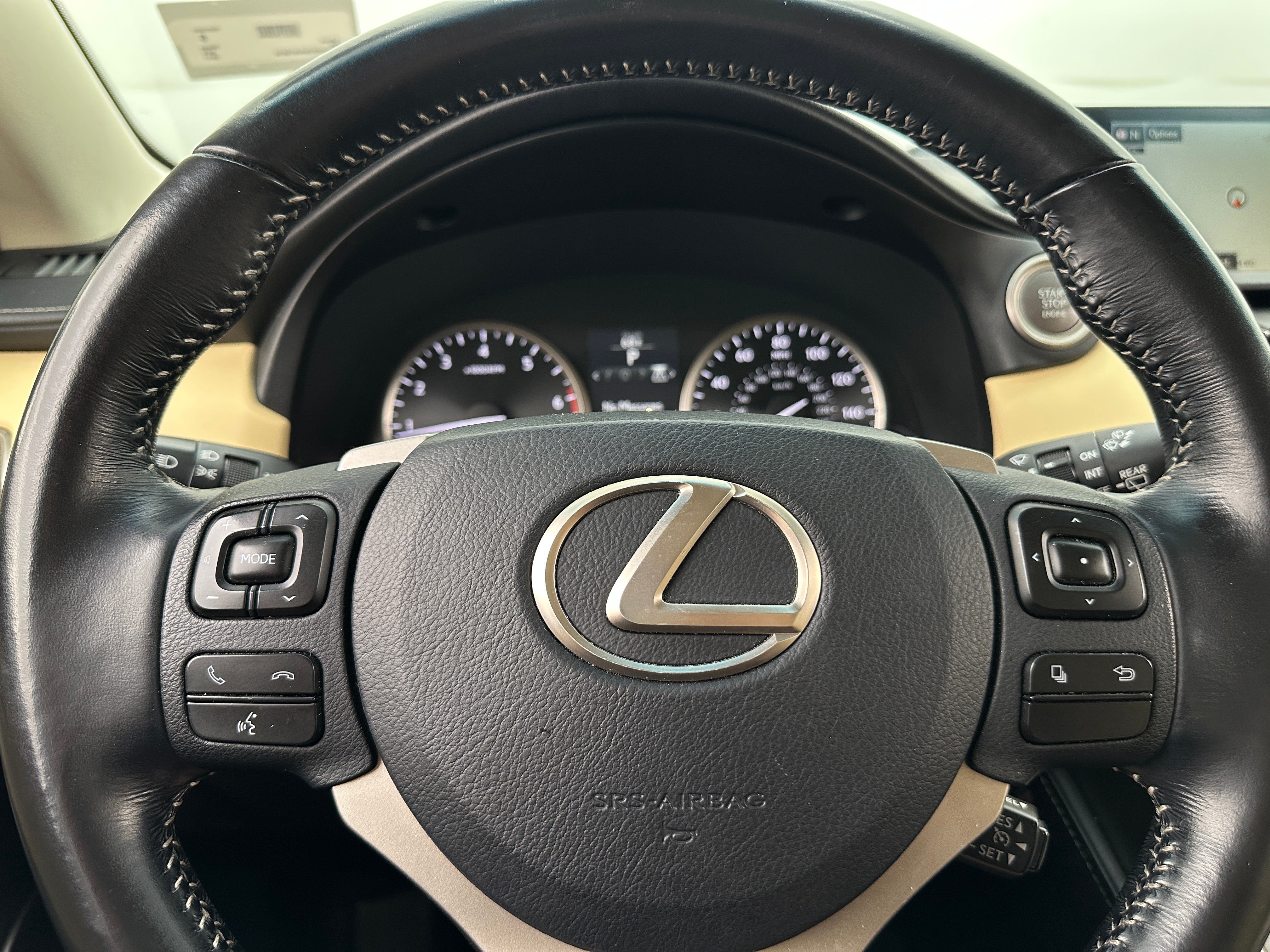 2017 Lexus NX 200t 4