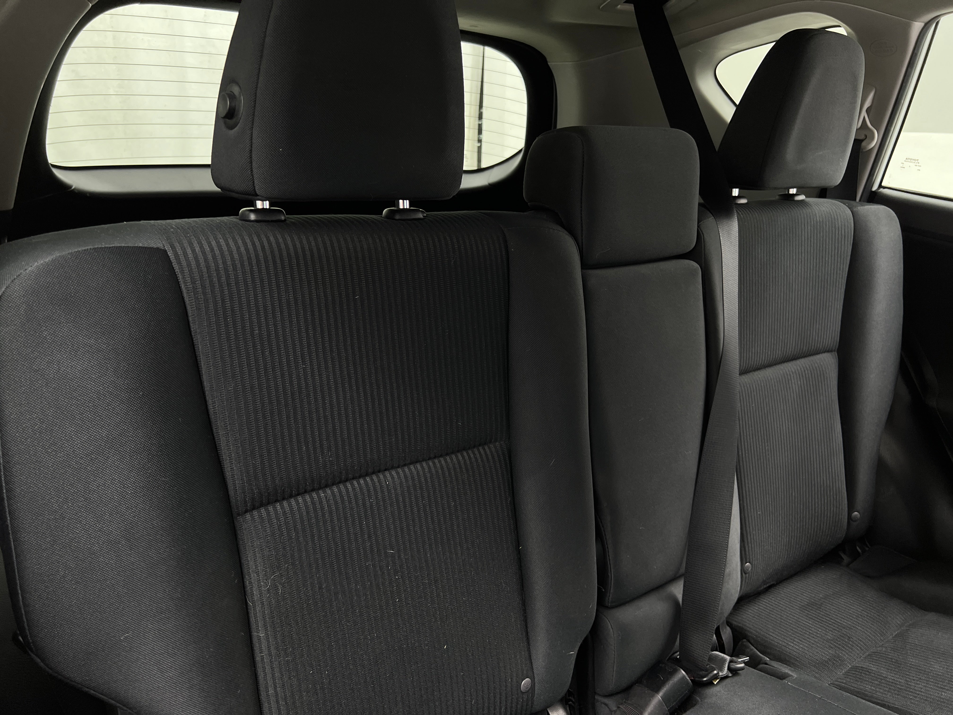 2018 Toyota RAV4 LE 6