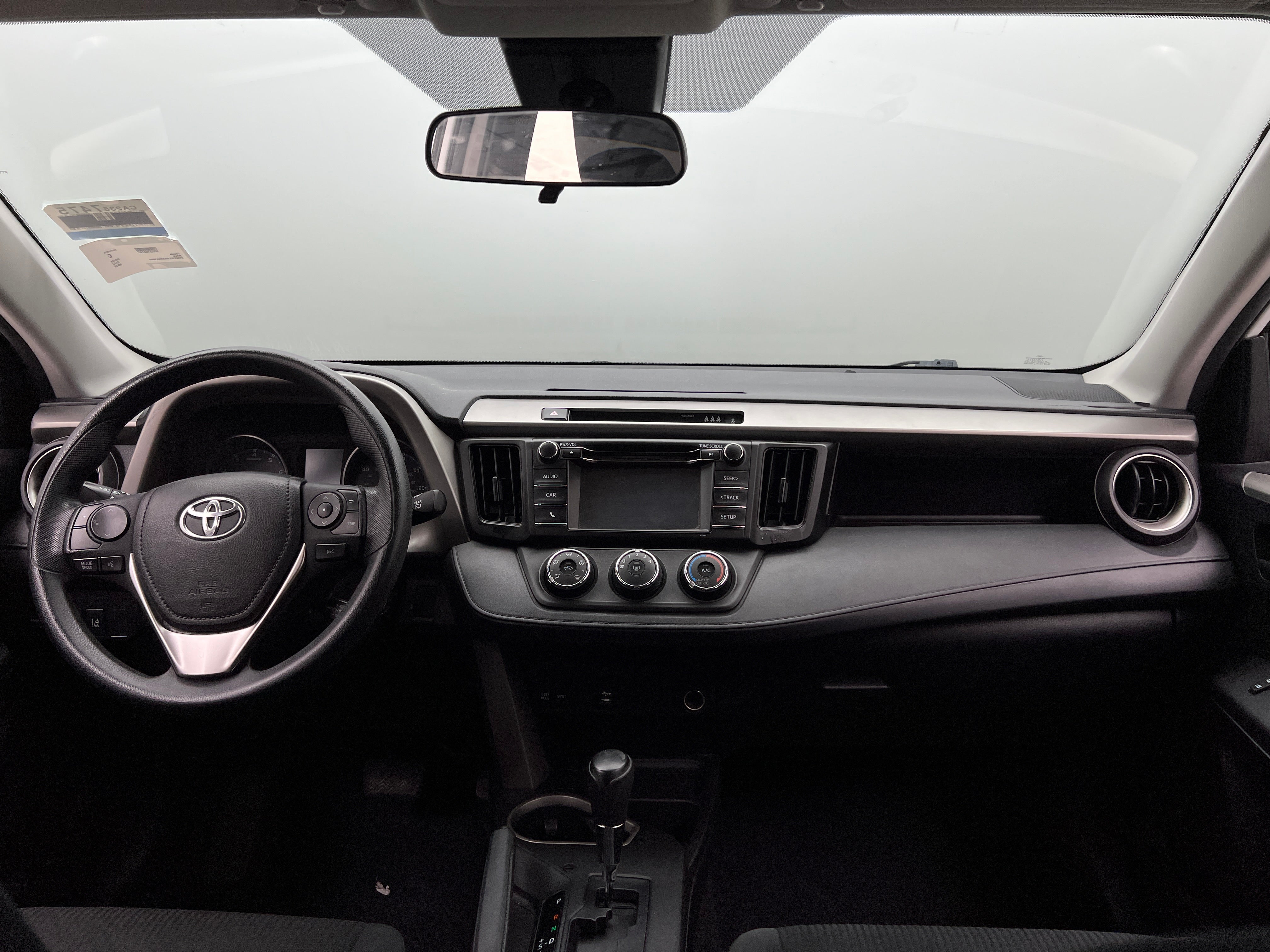 2018 Toyota RAV4 LE 3