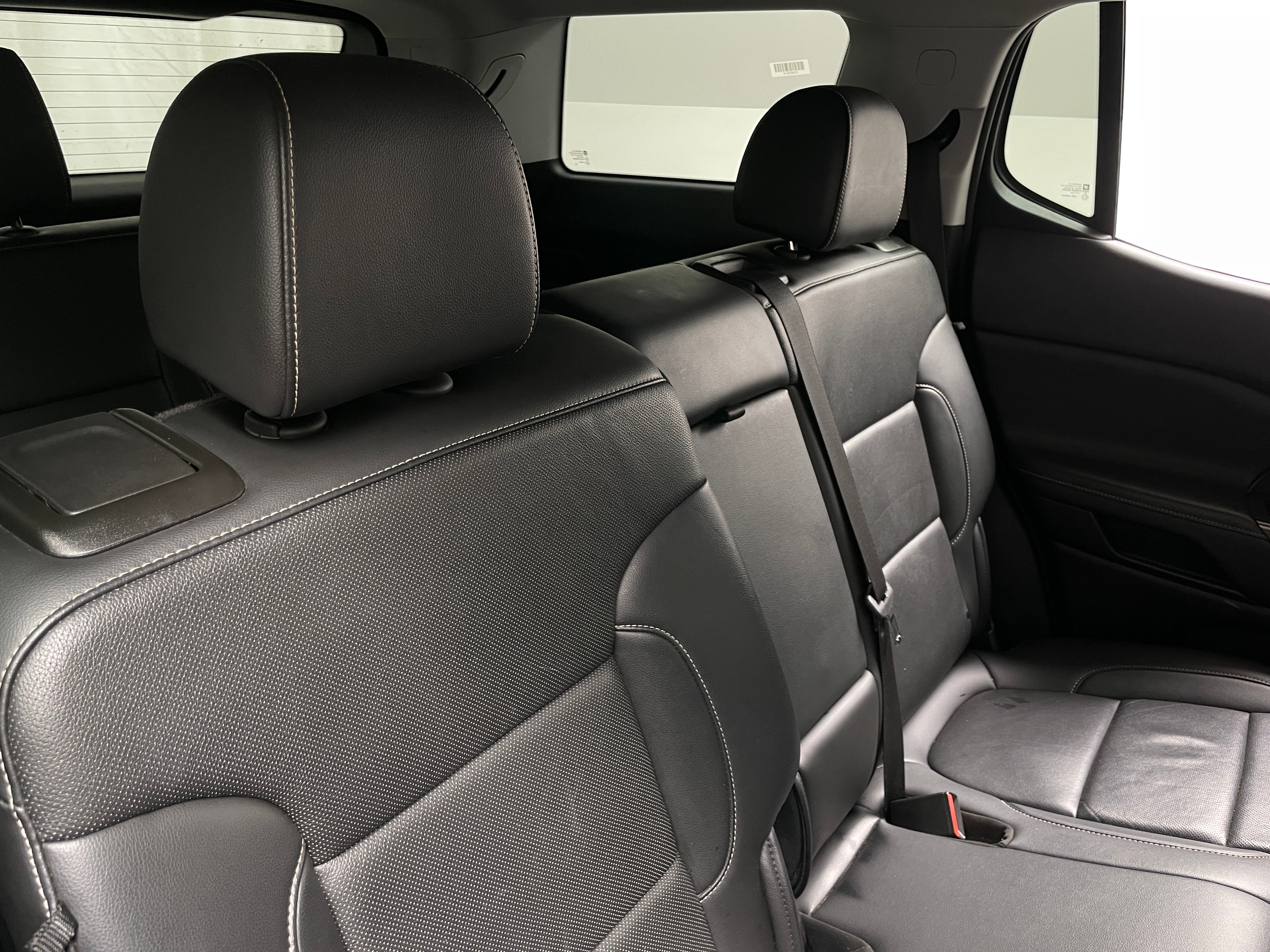 2023 GMC Acadia SLT 5