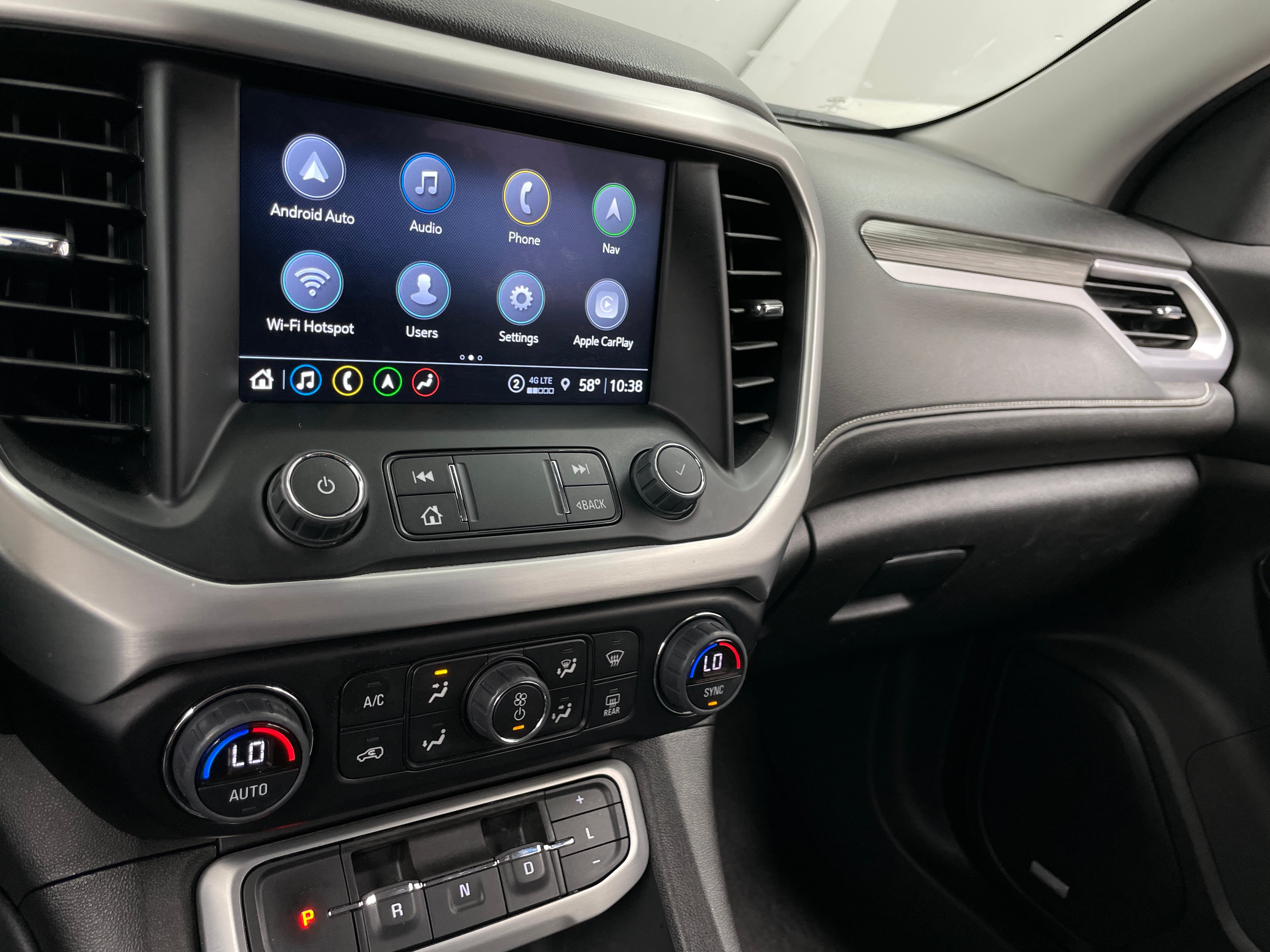 2023 GMC Acadia SLT 3