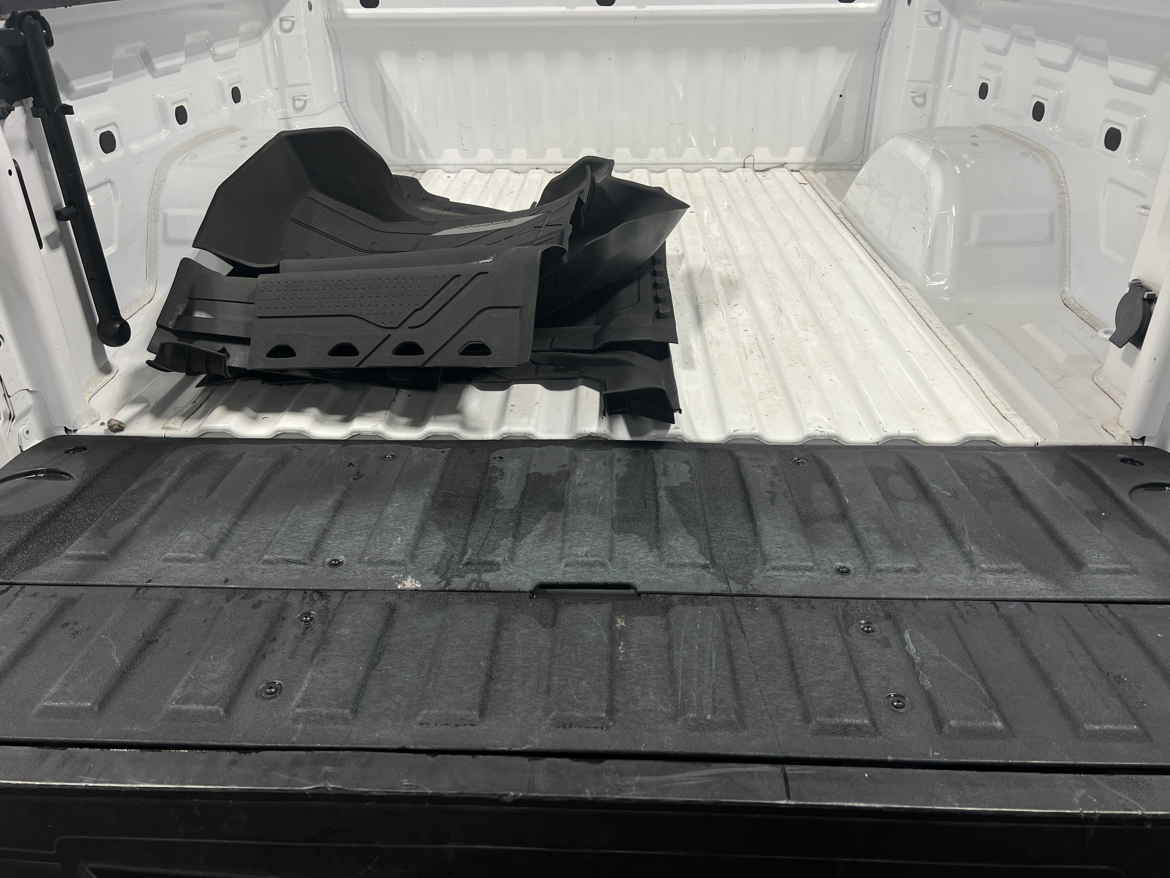 2022 Chevrolet Silverado 1500 Custom 7