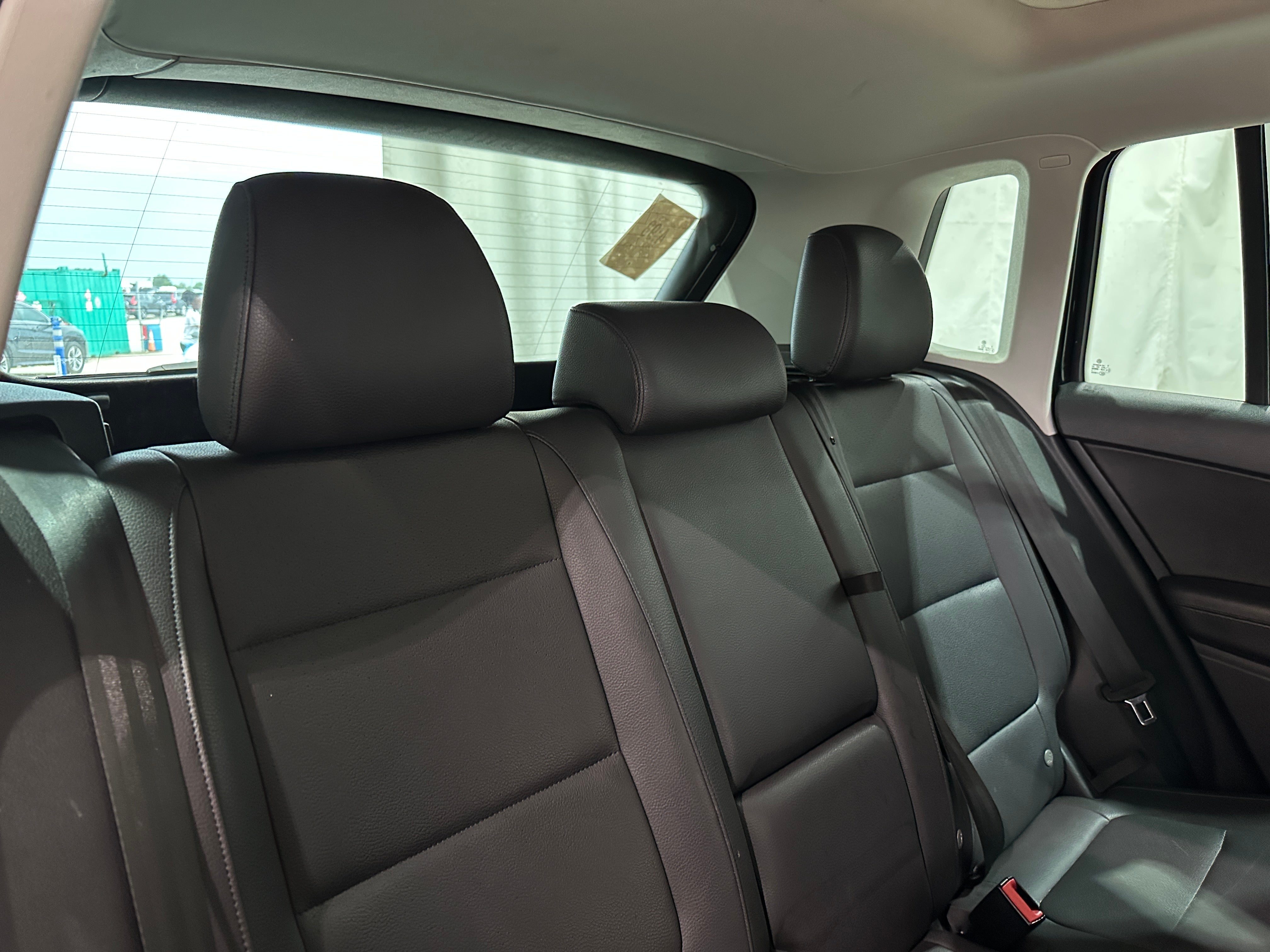 2017 Volkswagen Tiguan Wolfsburg Edition 5