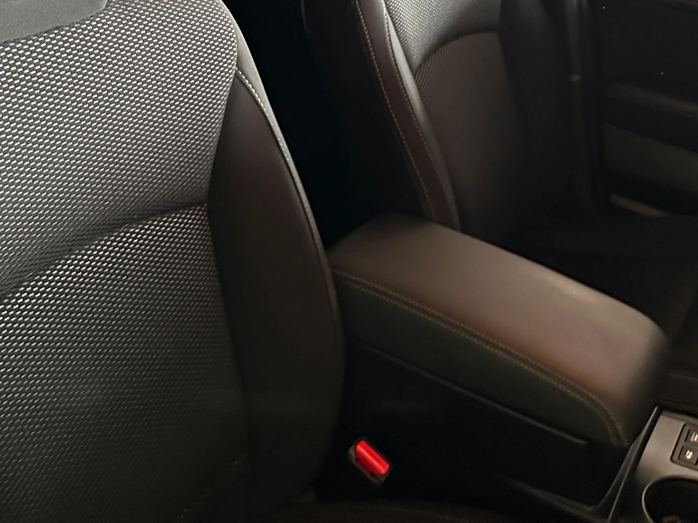 2016 Subaru Outback Premium 2