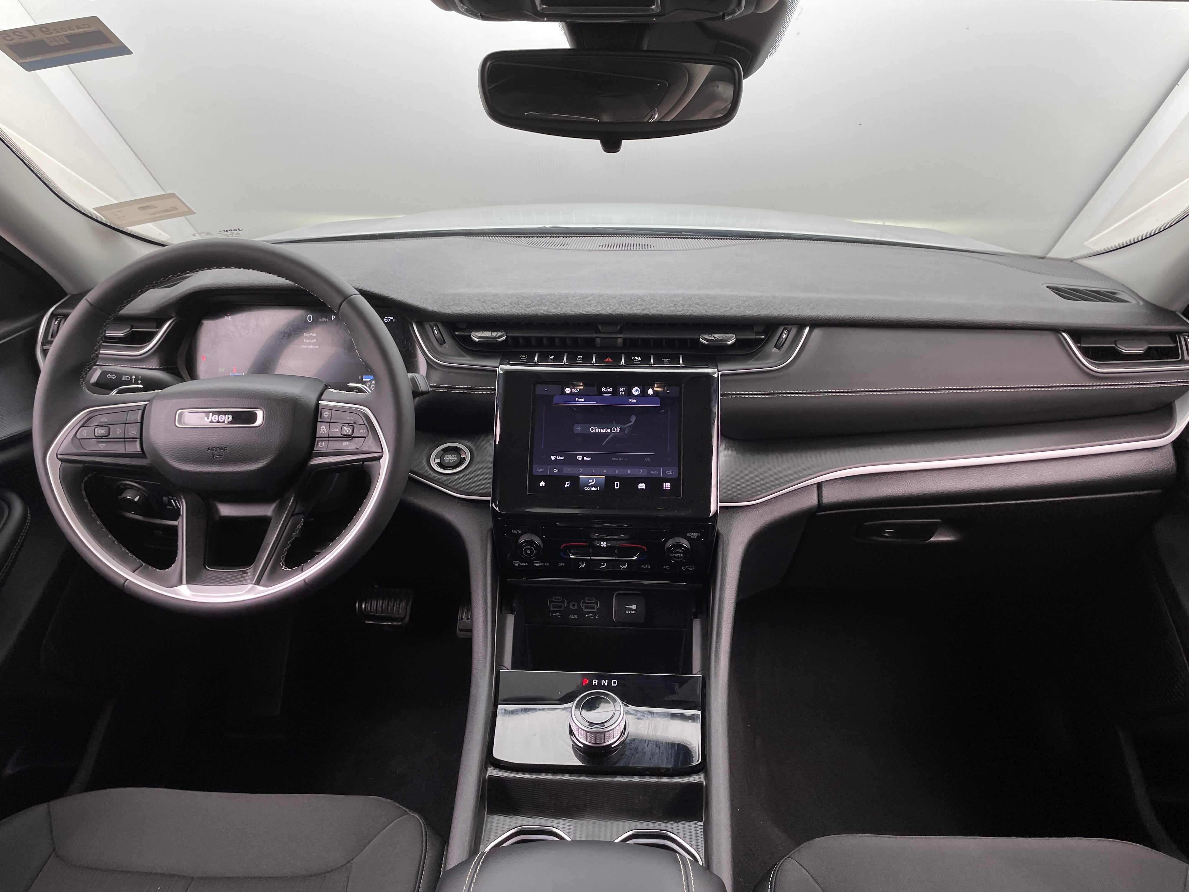 2024 Jeep Grand Cherokee L Laredo 3