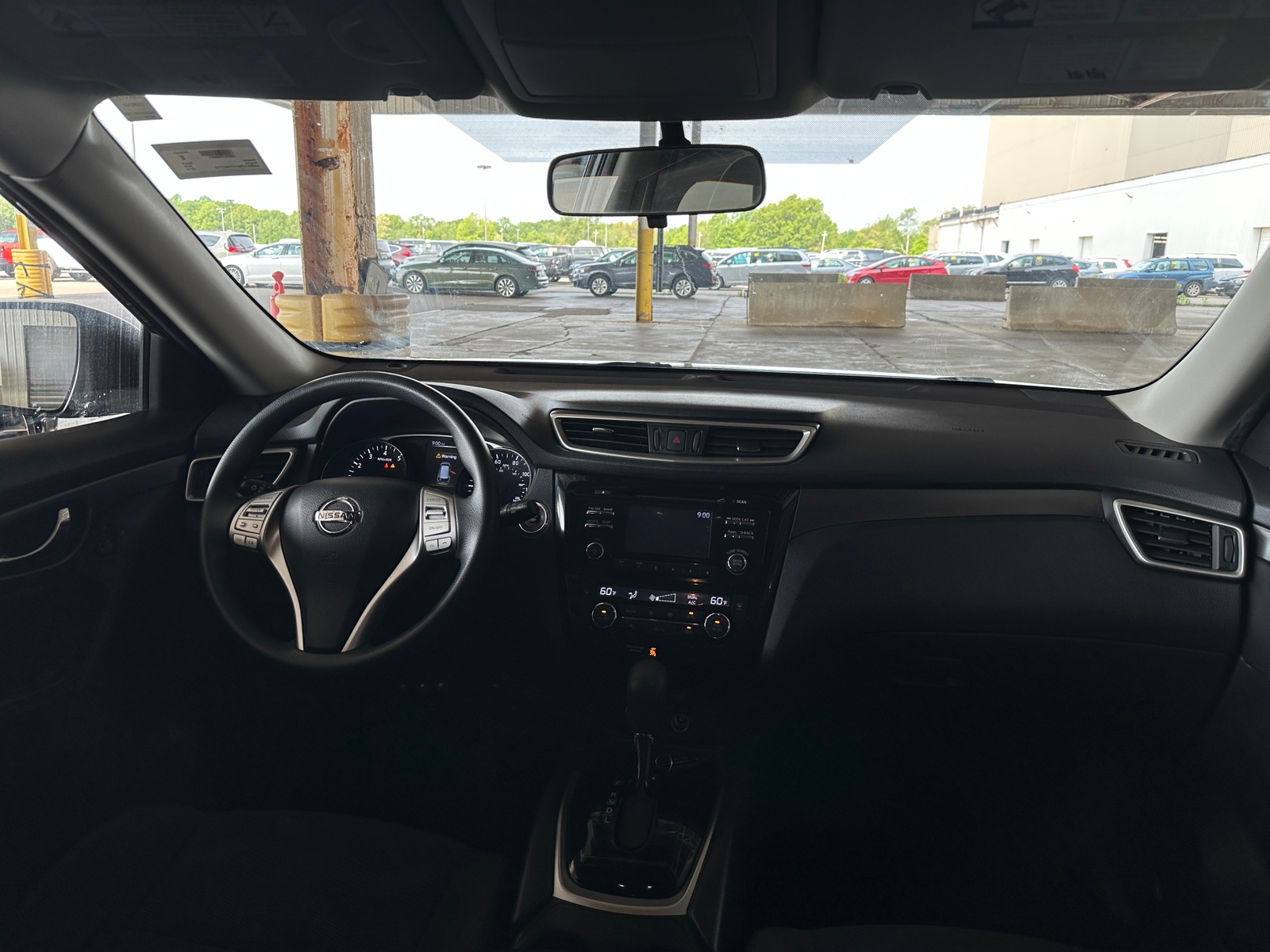 Thumbnail: 2015 Nissan Rogue - 3