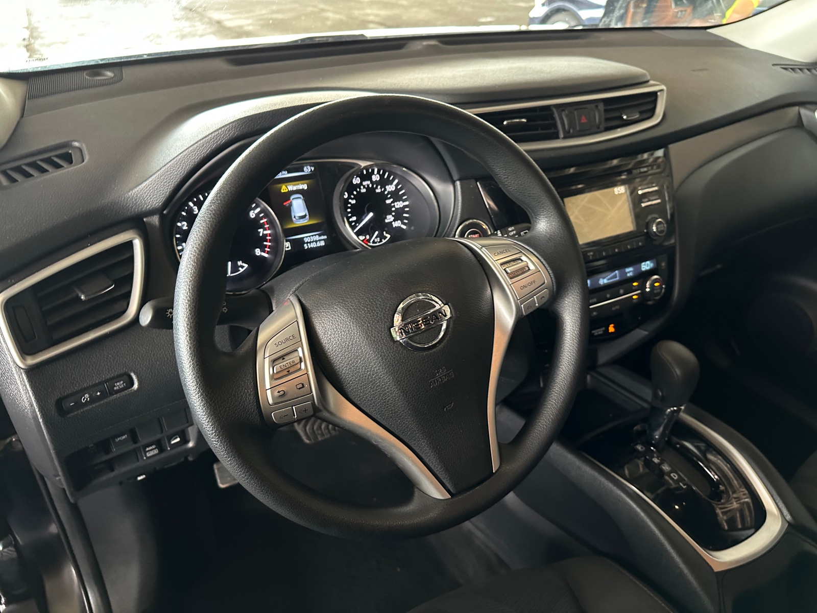Thumbnail: 2015 Nissan Rogue - 5