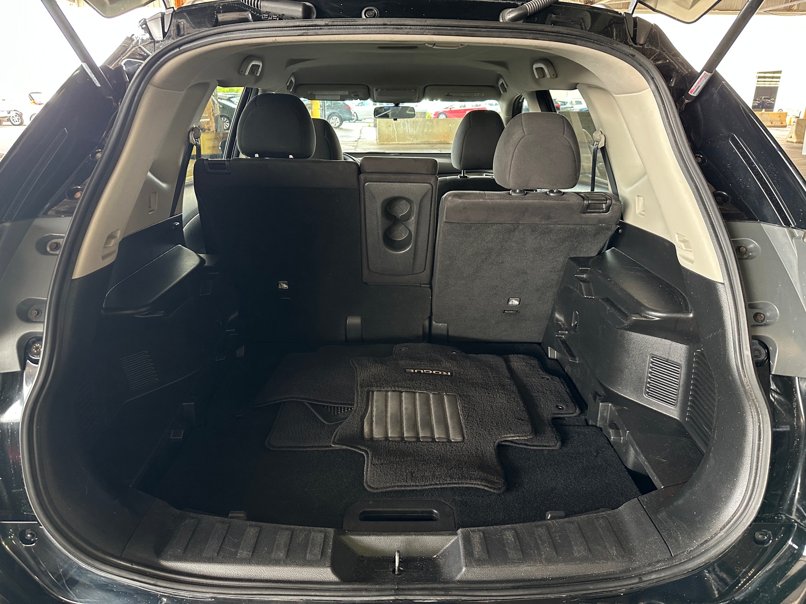Thumbnail: 2015 Nissan Rogue - 7