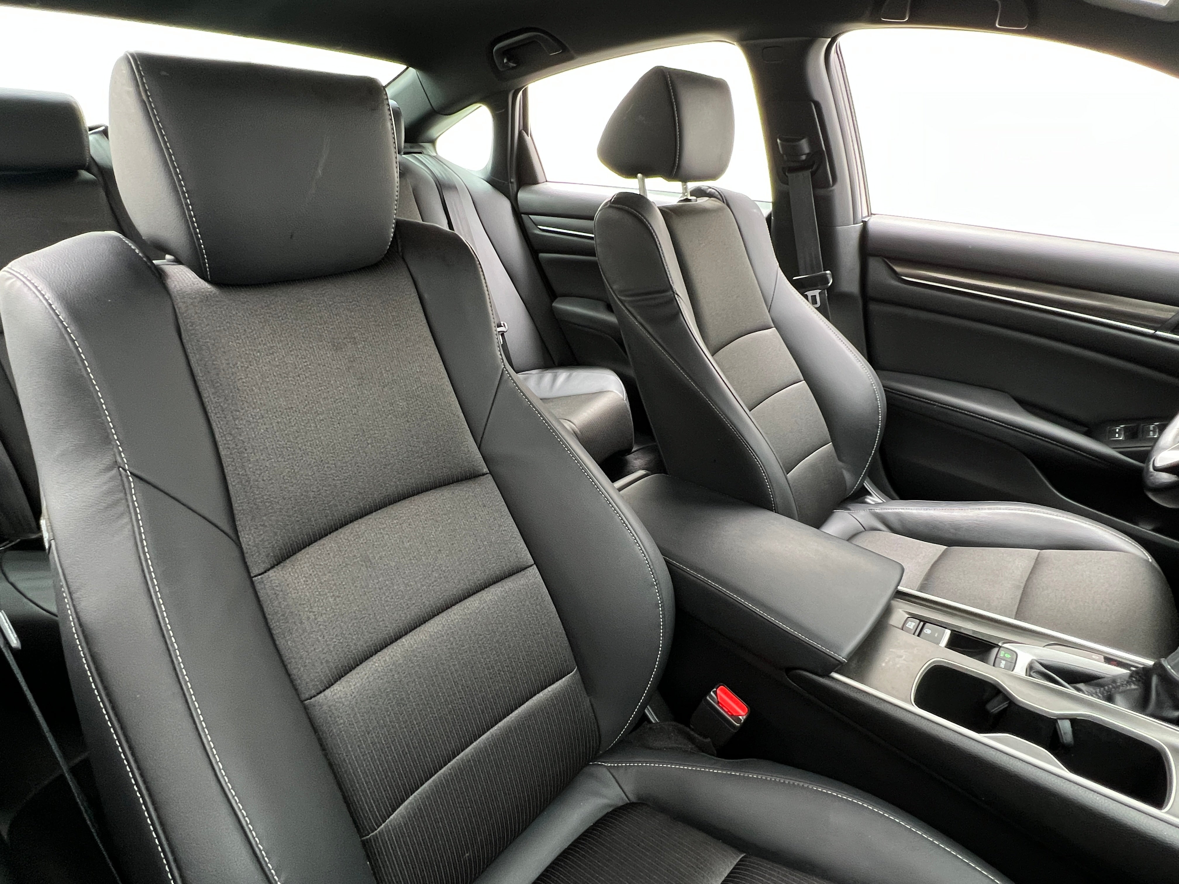 2018 Honda Accord Sport 2