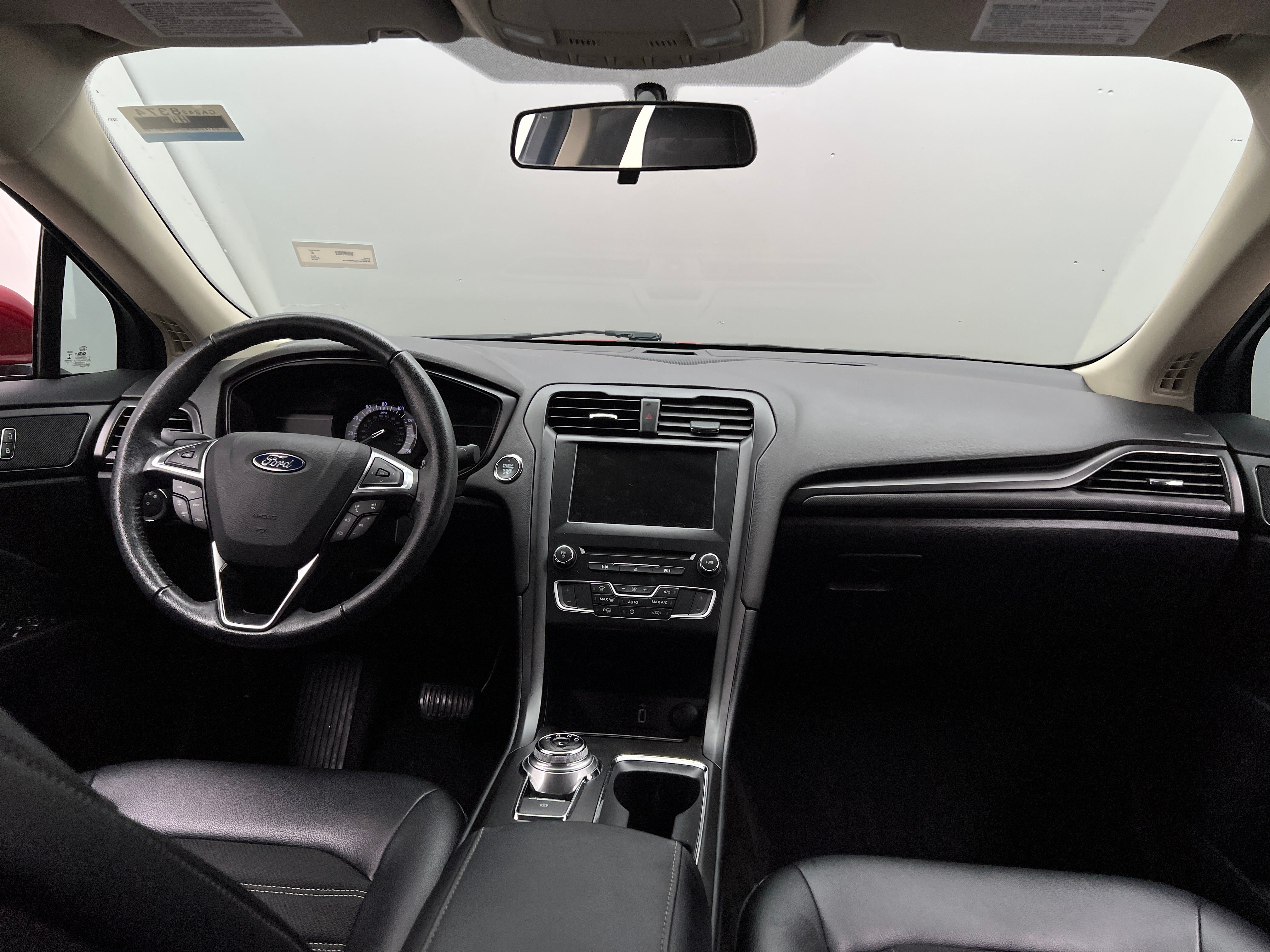2018 Ford Fusion SE 3