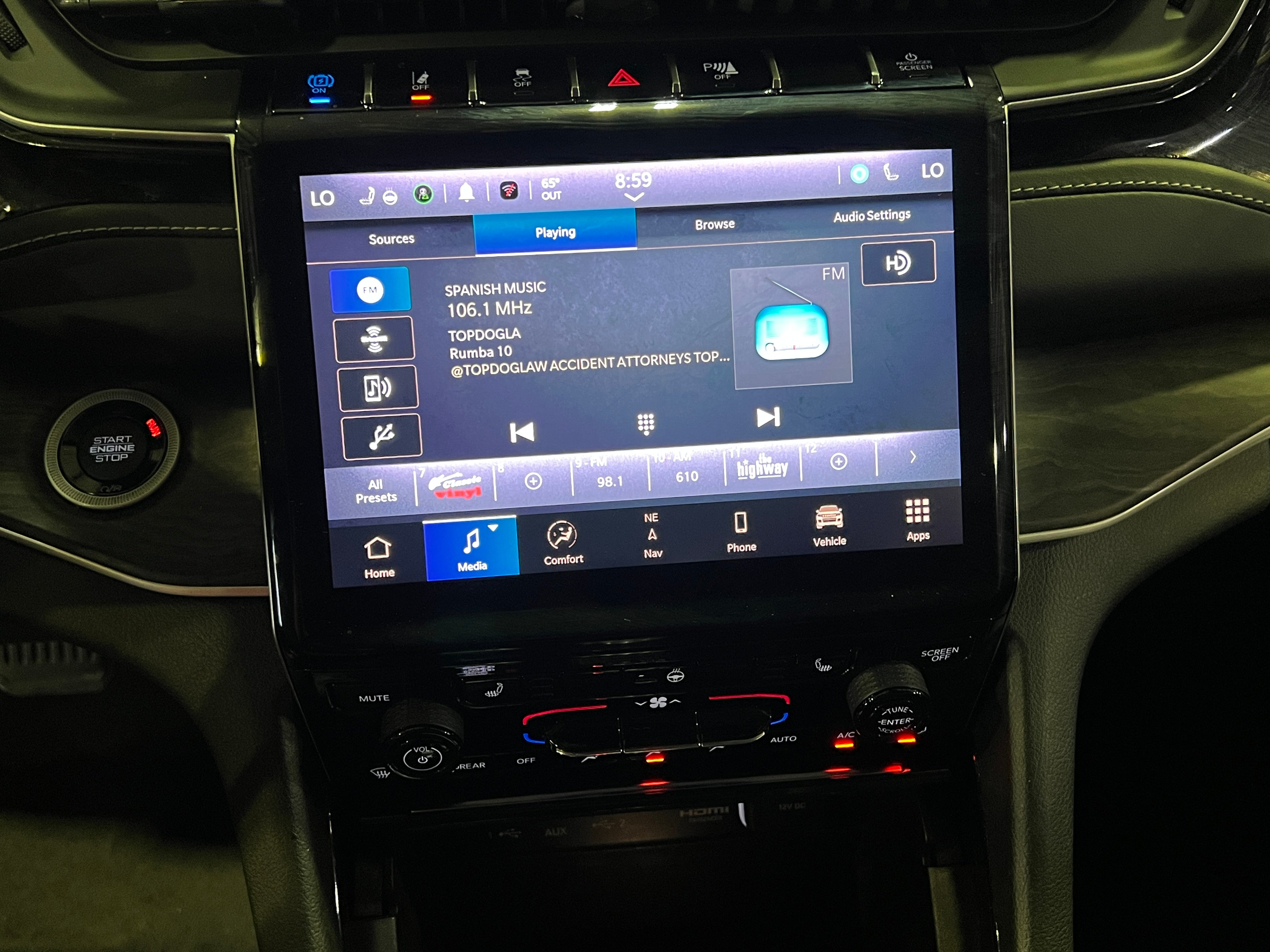 2023 Jeep Grand Cherokee 4xe 3