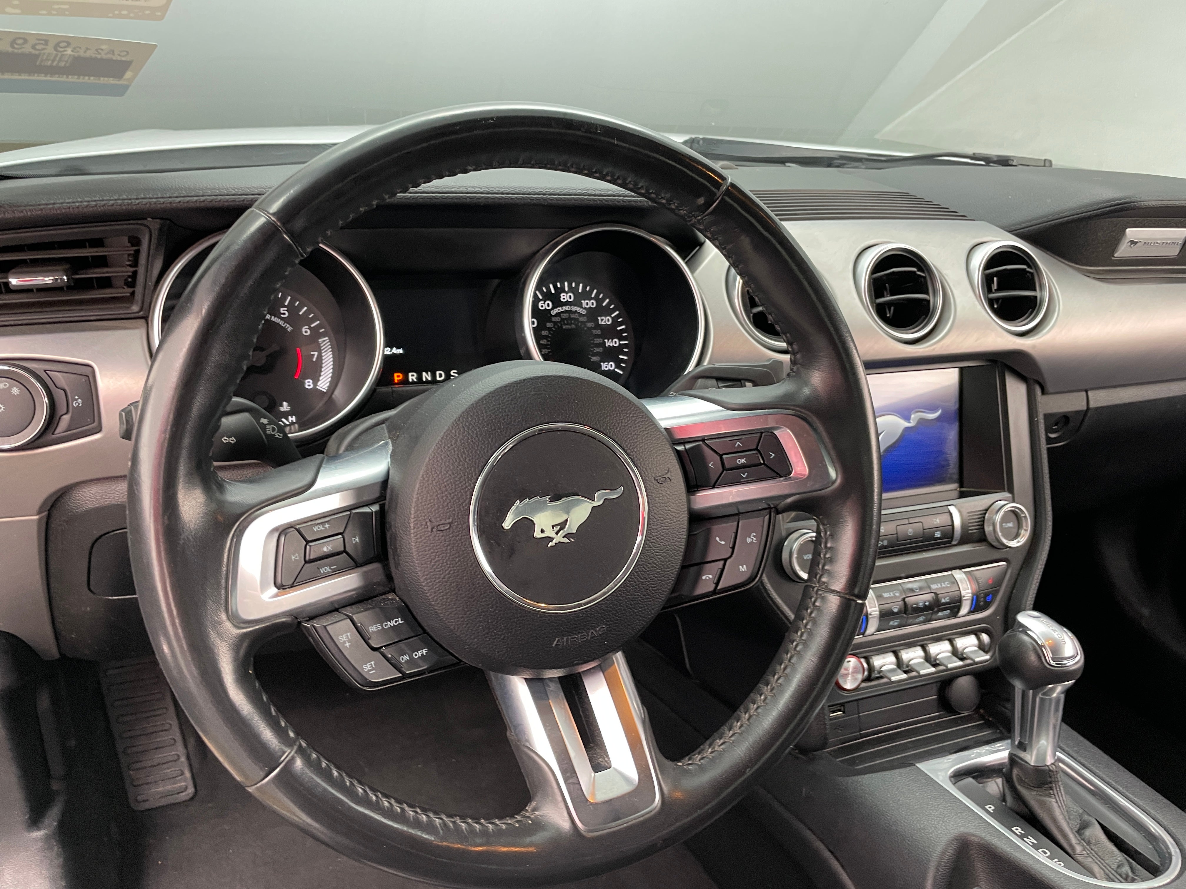 2022 Ford Mustang  4
