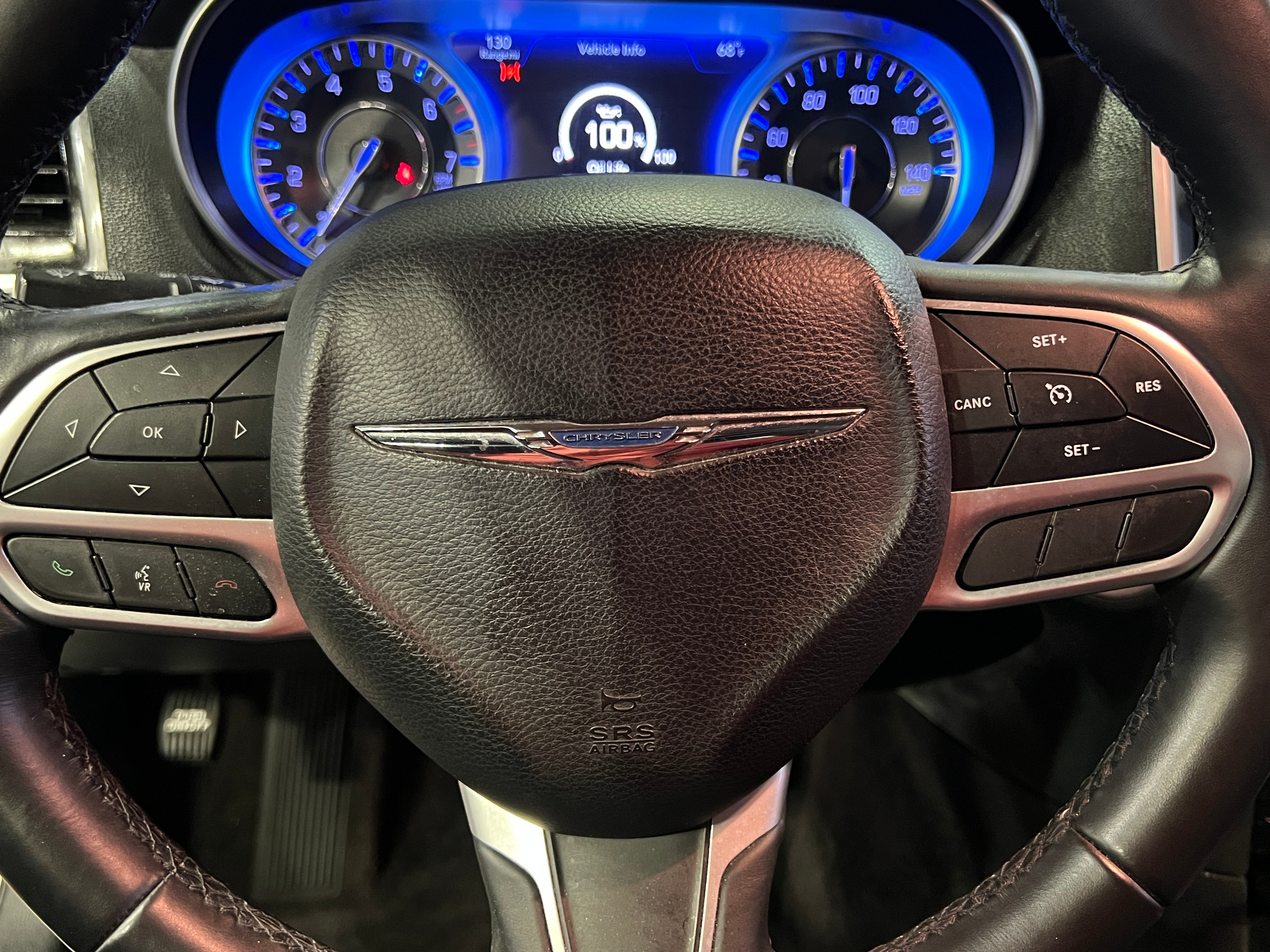 2018 Chrysler 300 Touring 5