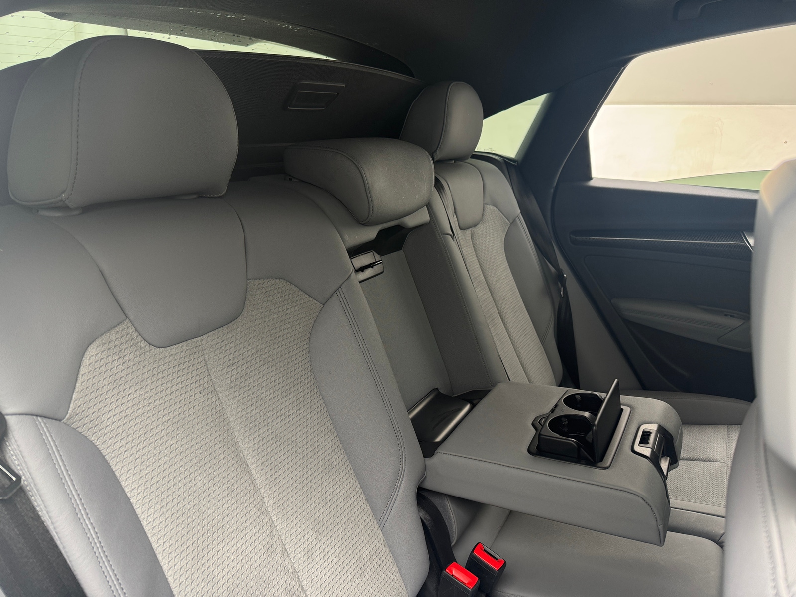 Thumbnail: 2022 Audi SQ5 - 5