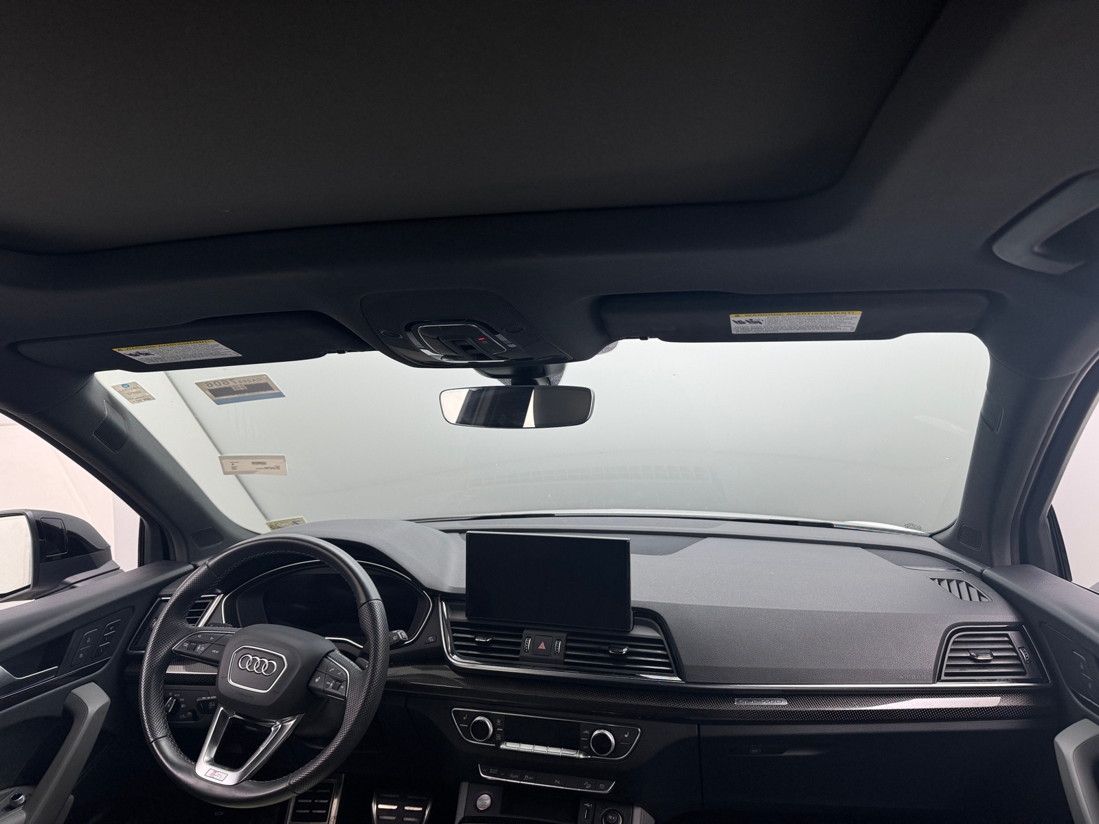 Thumbnail: 2022 Audi SQ5 - 2